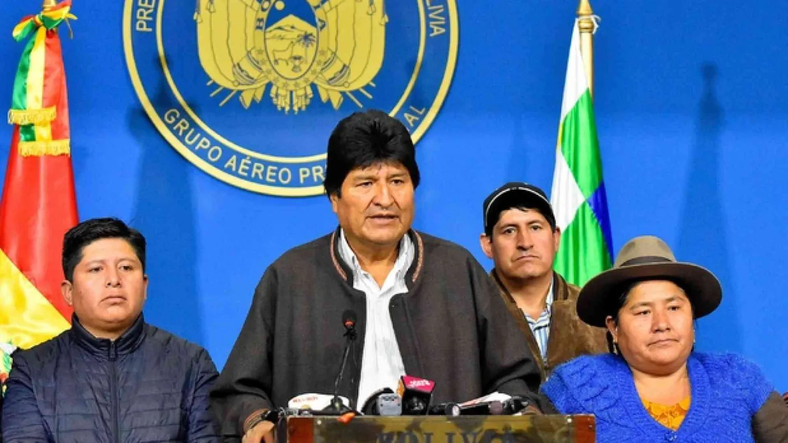 Proteste, Morales si dimette. Il Papa: preghiamo per i boliviani