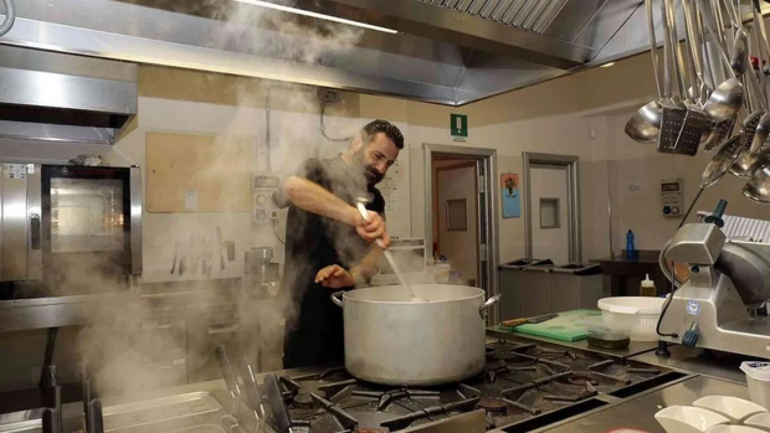 «Campanile chef»: come i cuochi delle parrocchie si sfidano ai fornelli