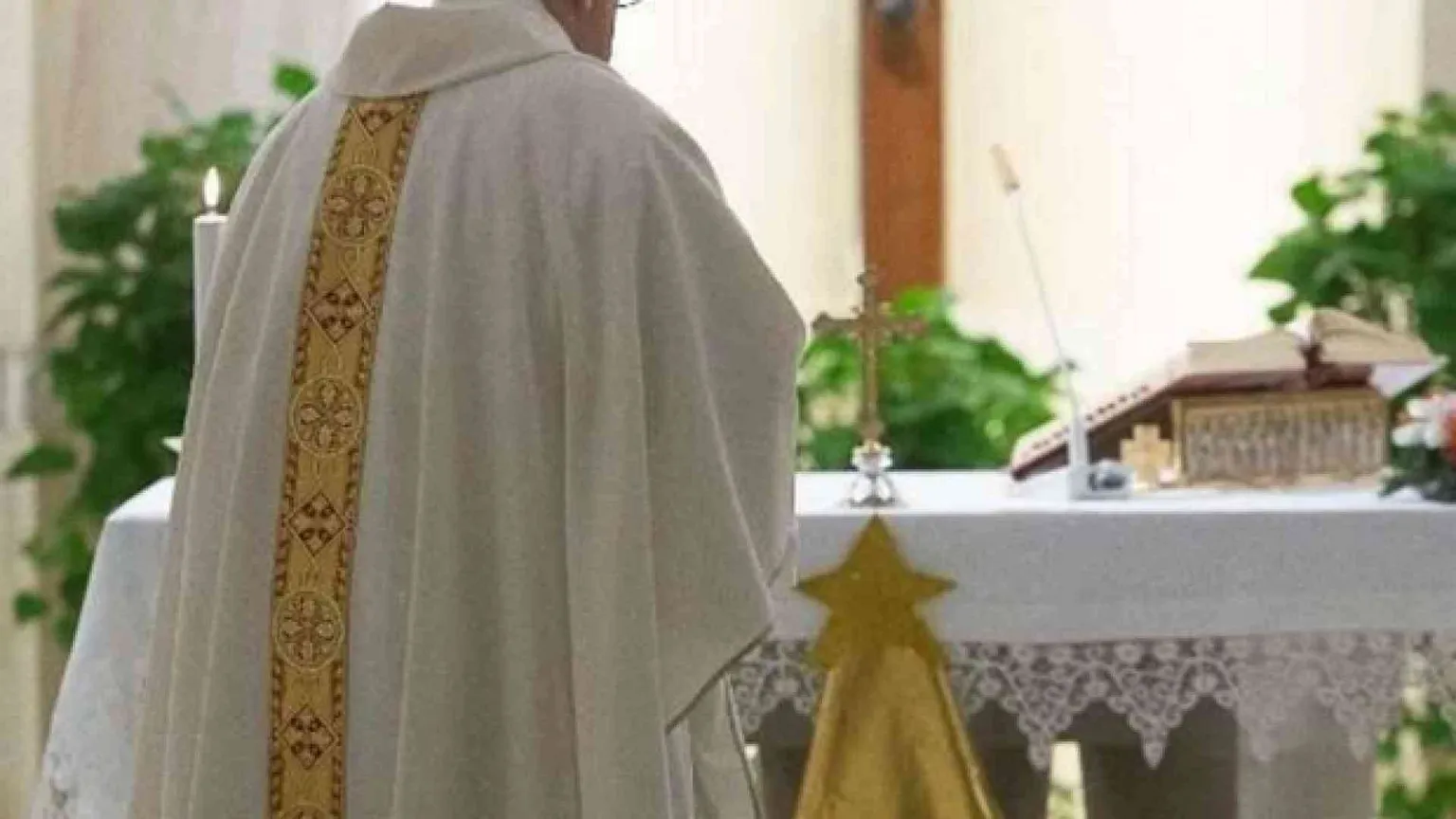 Il Papa: è bugiardo chi dice di amare Dio e non ama il fratello