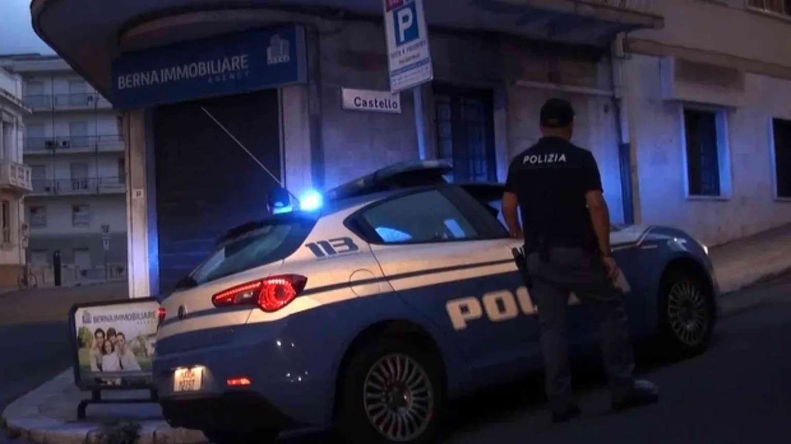 Suora accoltellata in chiesa per salvare la vita al prete. Grave ma ce la farà