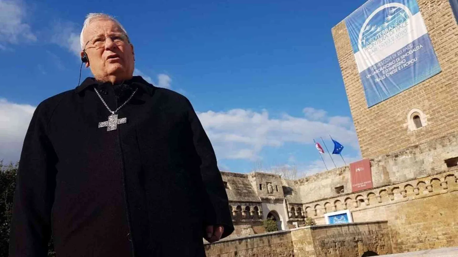 Bassetti: senza cultura dell'incontro solo disordine, povertà e distruzione