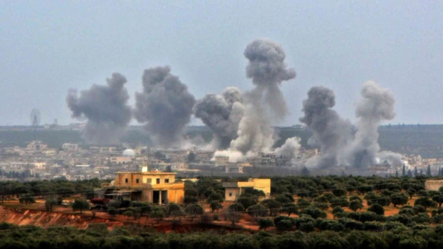 Erdogan: «Nessun passo indietro su Idlib». Tredici ministri Ue: no a catastrofi