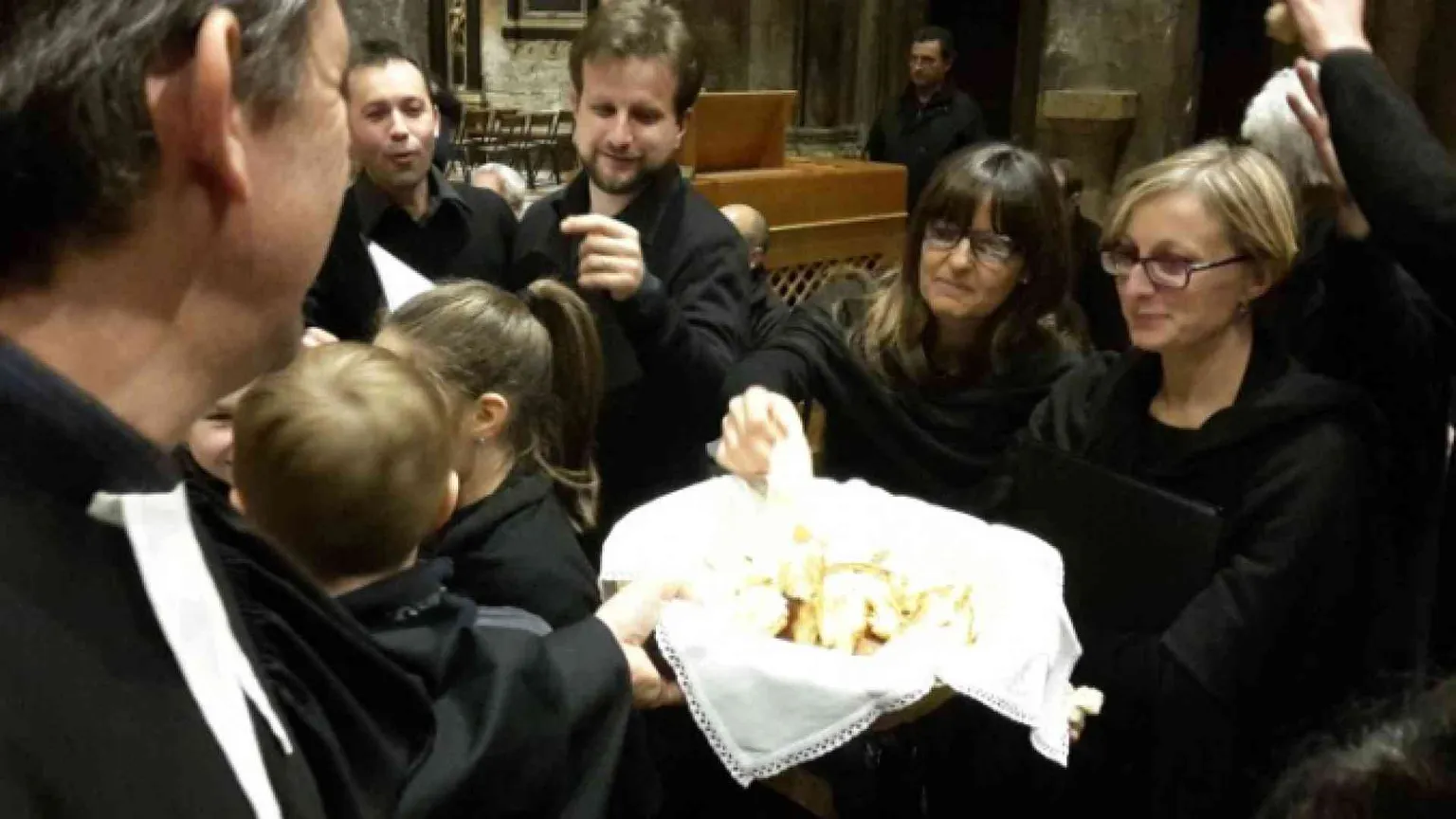 «Non abbiate paura». Le Chiese a una voce sola di fronte al contagio