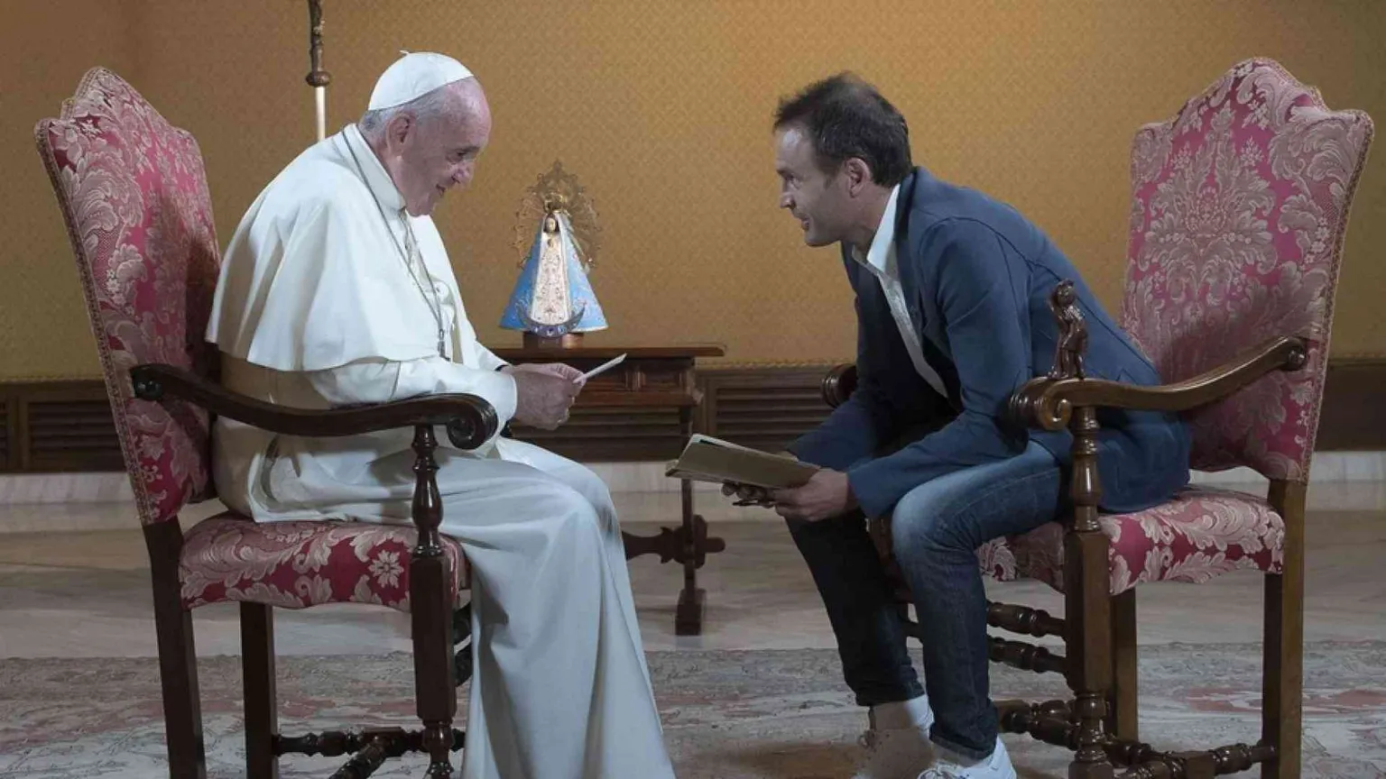 A Pasqua su Tv2000 l'intervista integrale al Papa