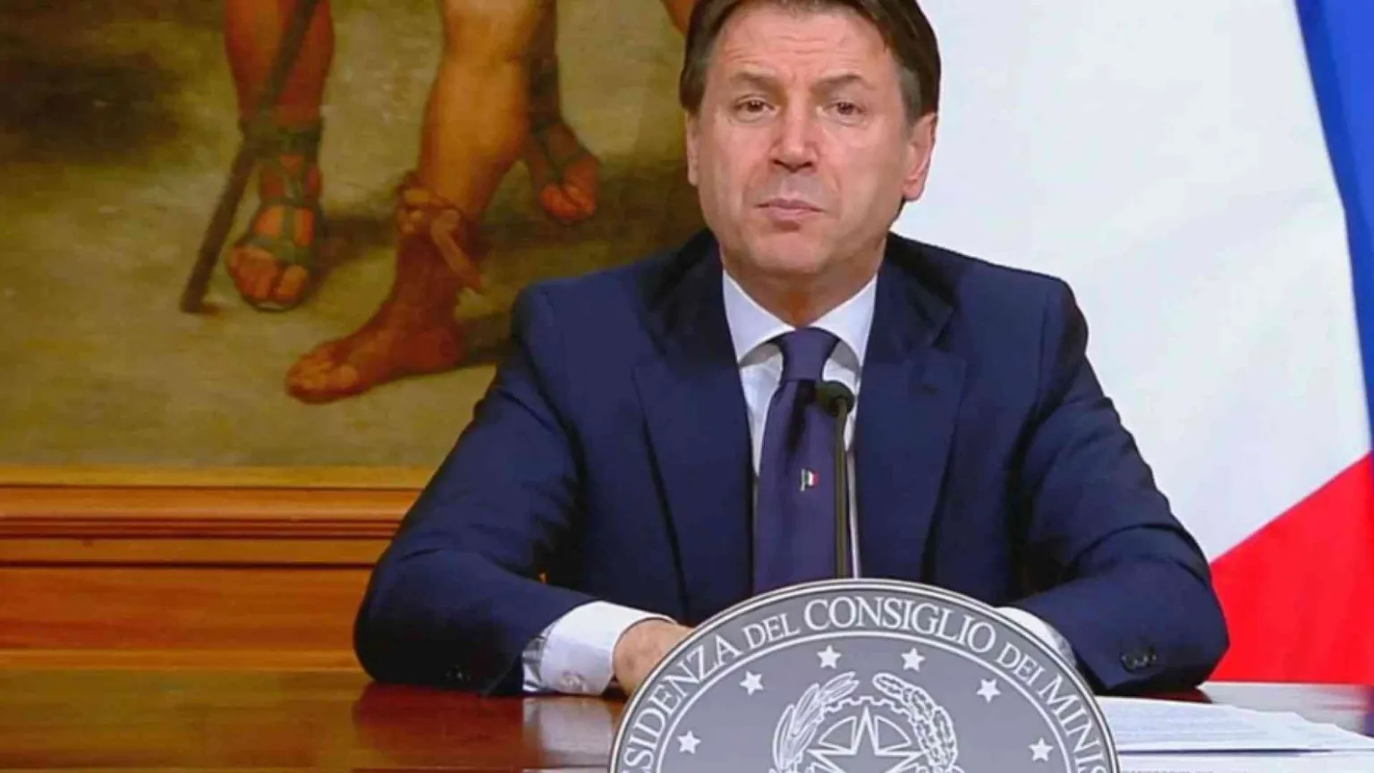 Conte: fase 2 prudente. Il calendario delle aperture. Sì visite ai parenti
