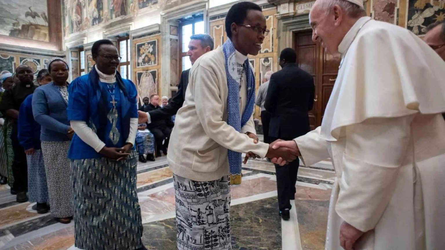 Papa Francesco: missione è comunicare un Altro, non se stessi