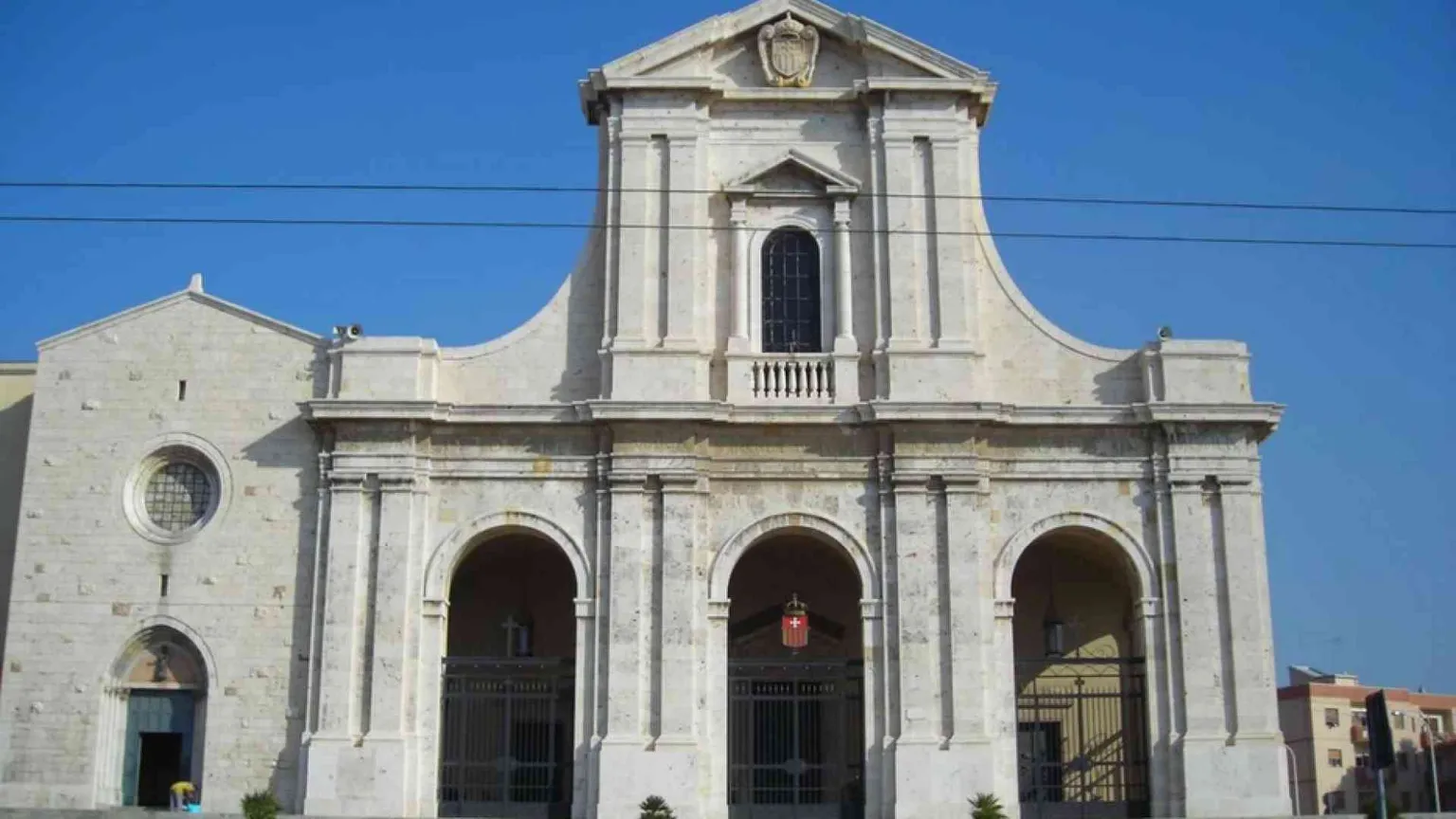 La Sardegna si affida alla Madonna di Bonaria