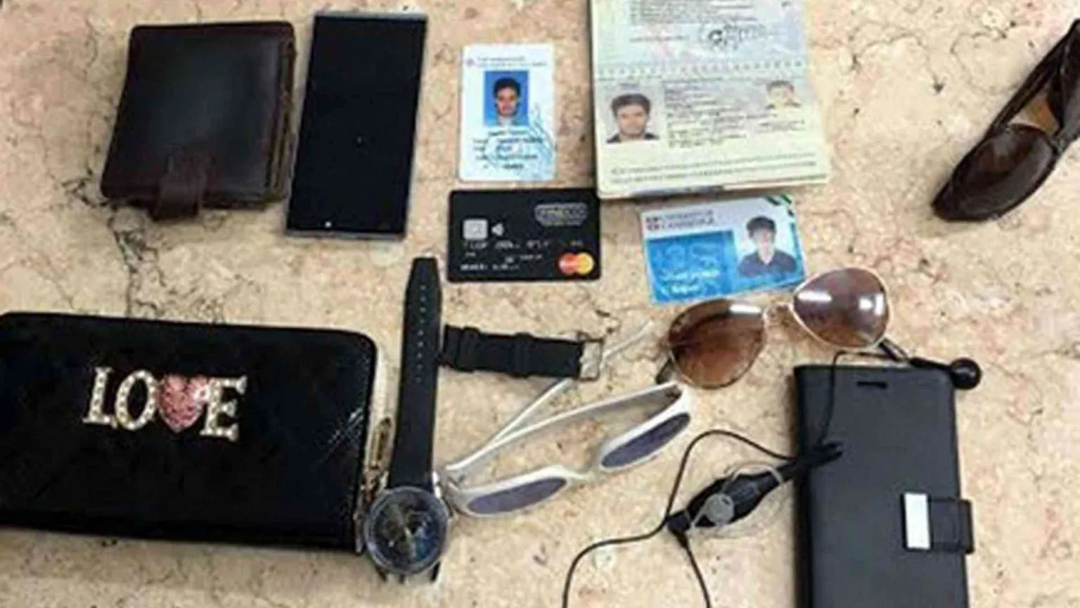 Regeni, consegnati all'Italia presunti documenti ed effetti personali