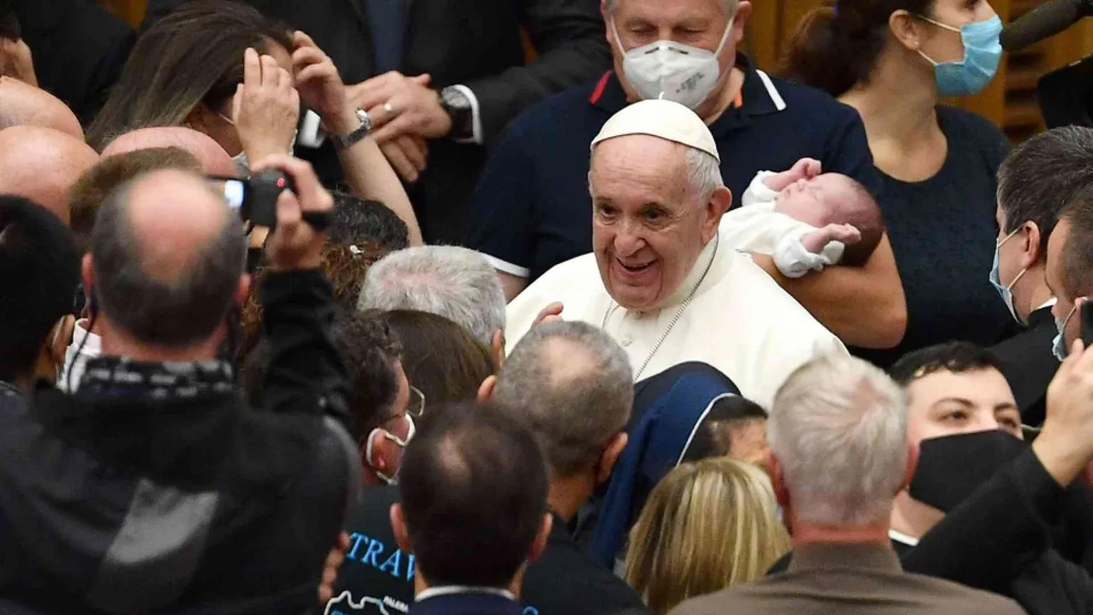 Il Papa: c'è bisogno di cristiani coraggiosi che dicano no ai potenti