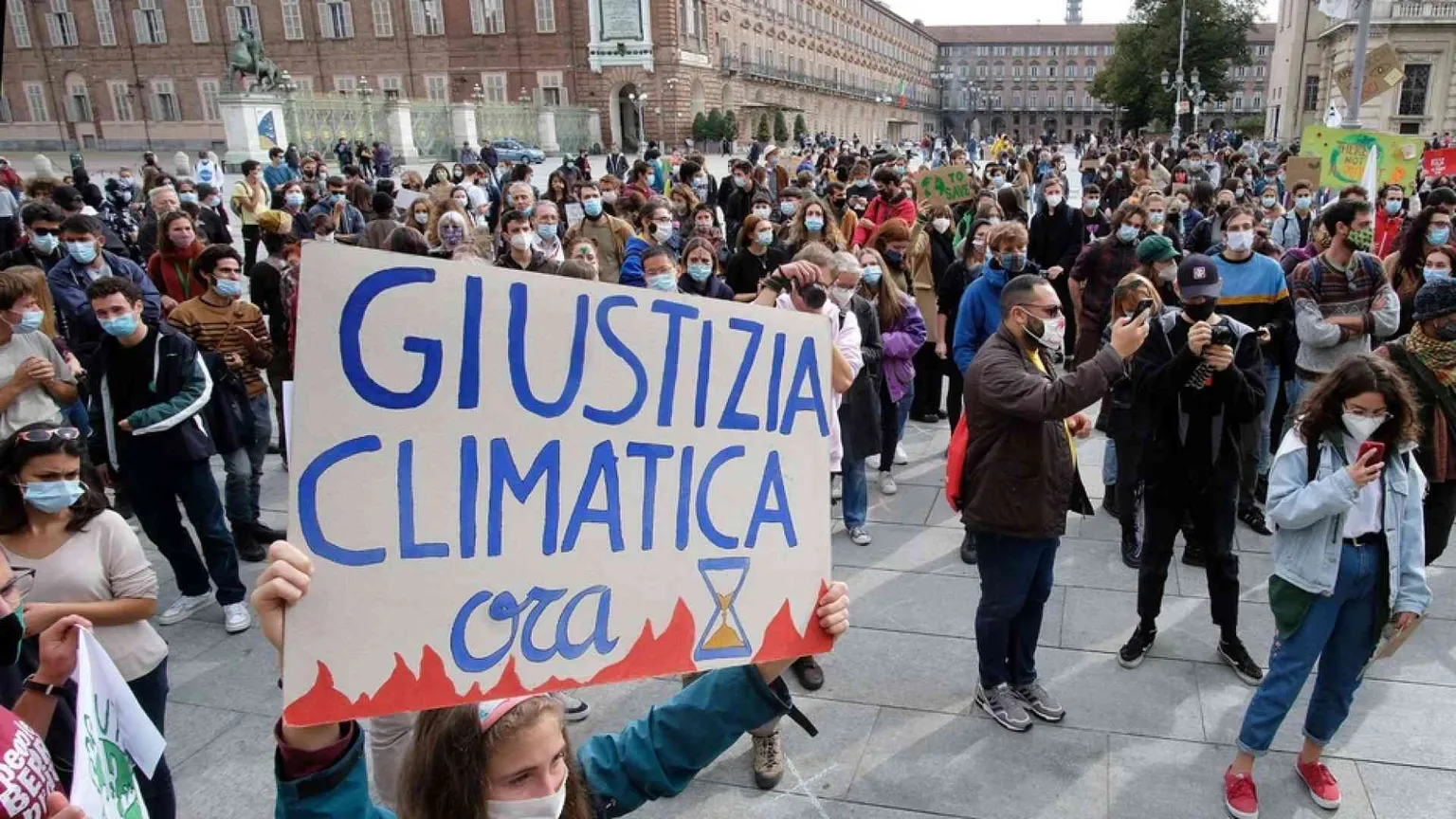 Torna l'onda verde. «Non avete fatto nulla»