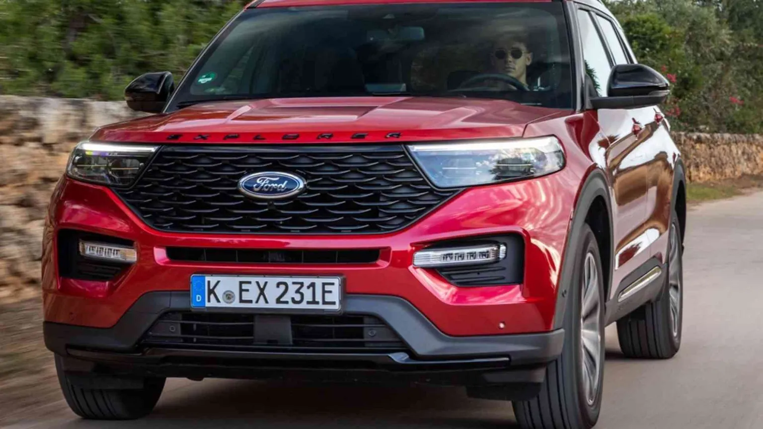 Ford Explorer, arriva in Italia il maxi Suv elettrico