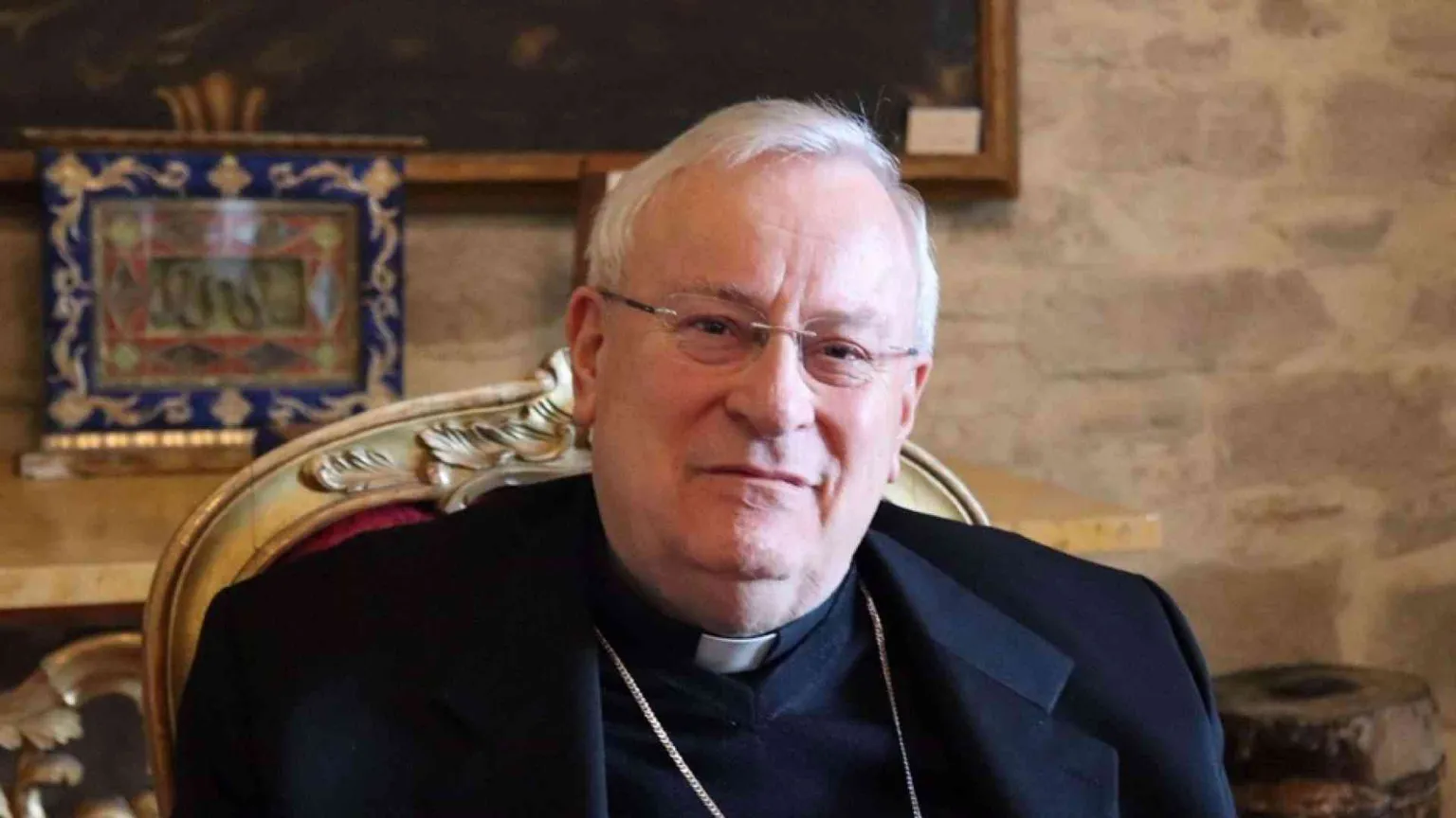 Si aggravano le condizioni del cardinale Bassetti