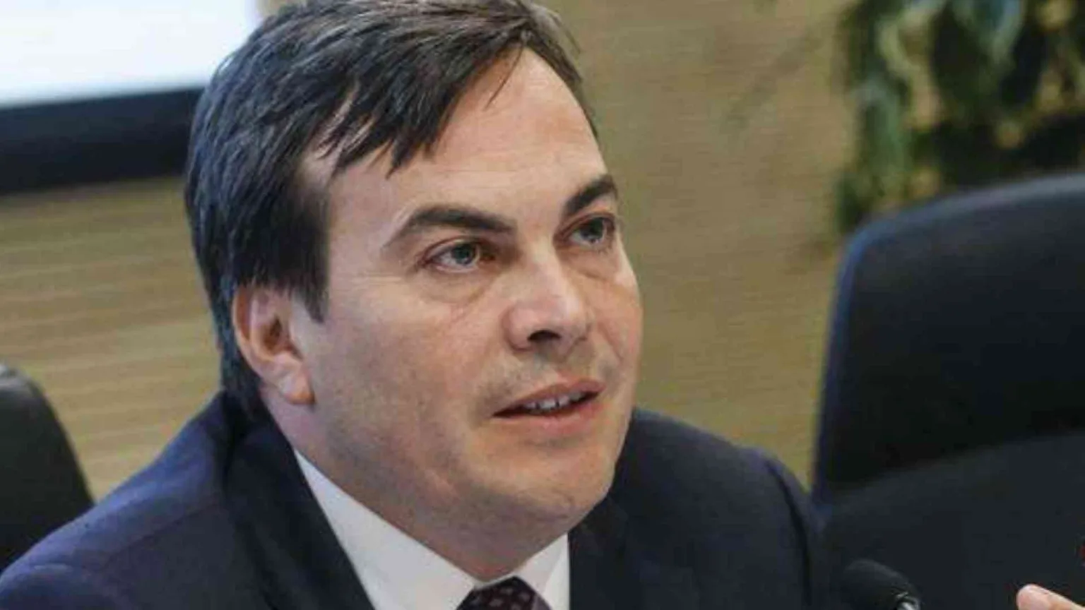 Amendola: con il Recovery fund piano anti-povertà