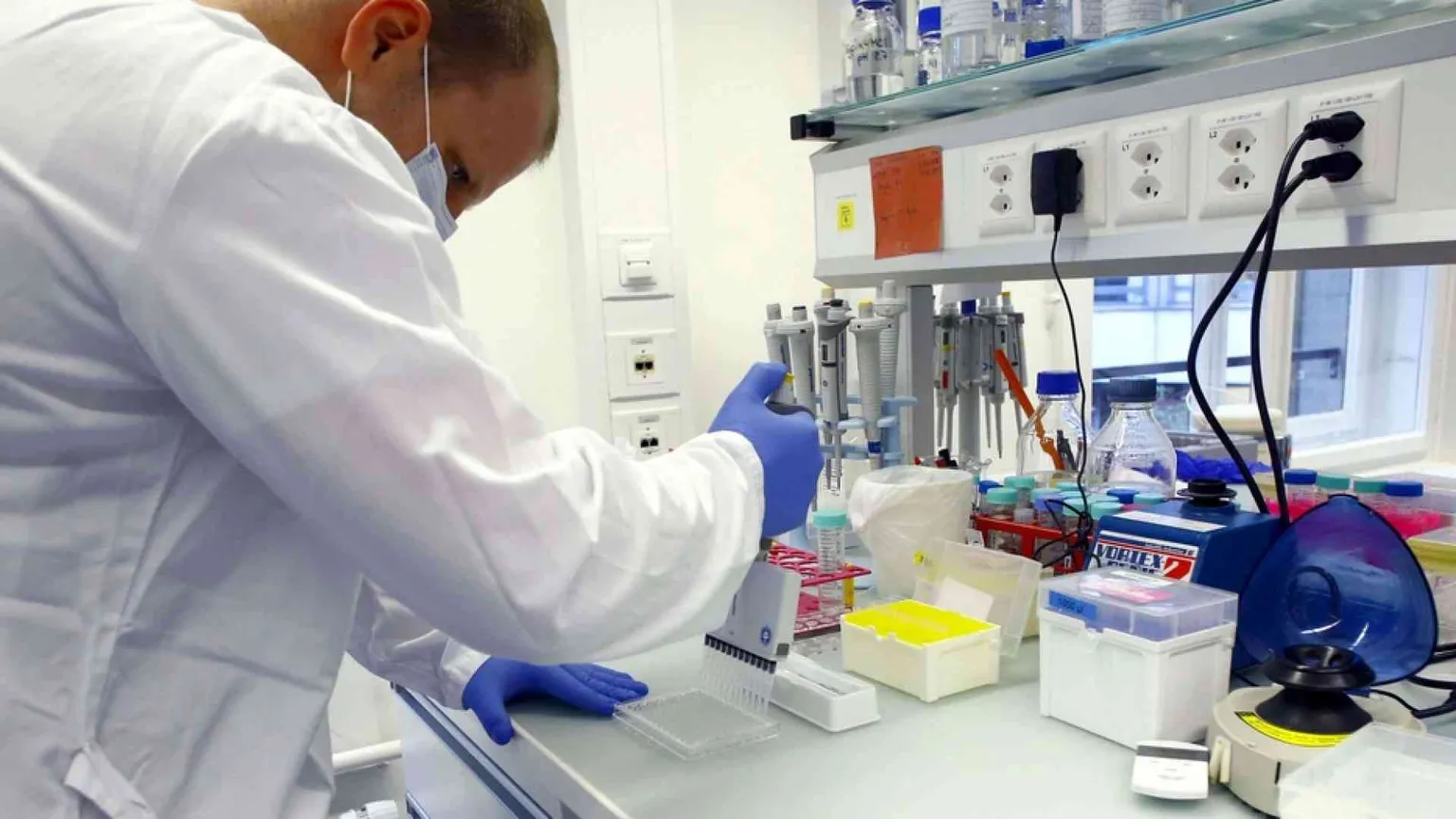 L'altra sfida del vaccino: la catena del freddo per conservarlo e distribuirlo
