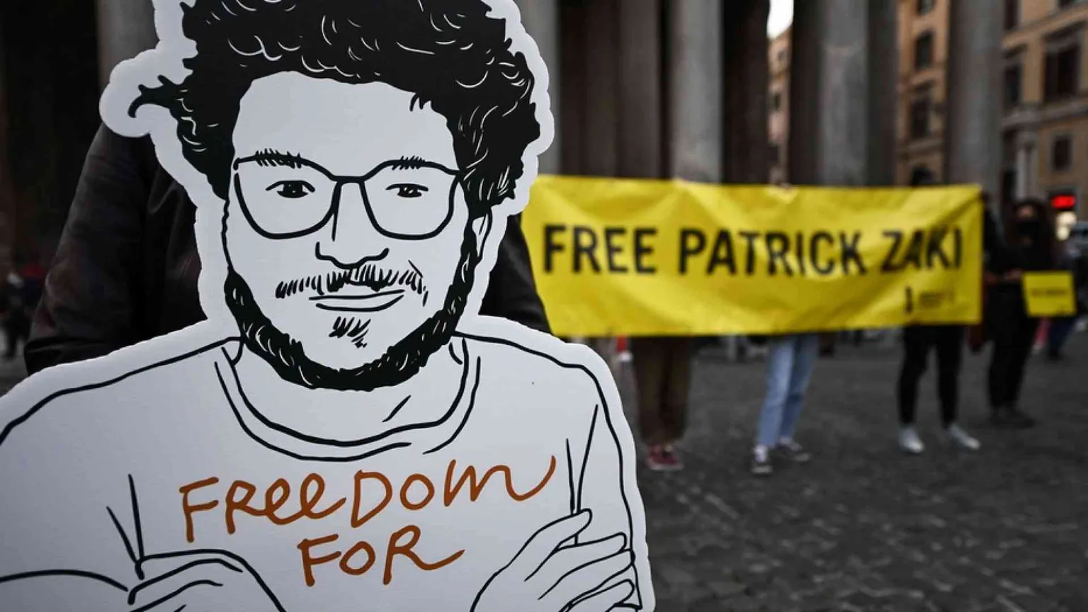 Lo studente Zaki resterà in carcere altri 45 giorni