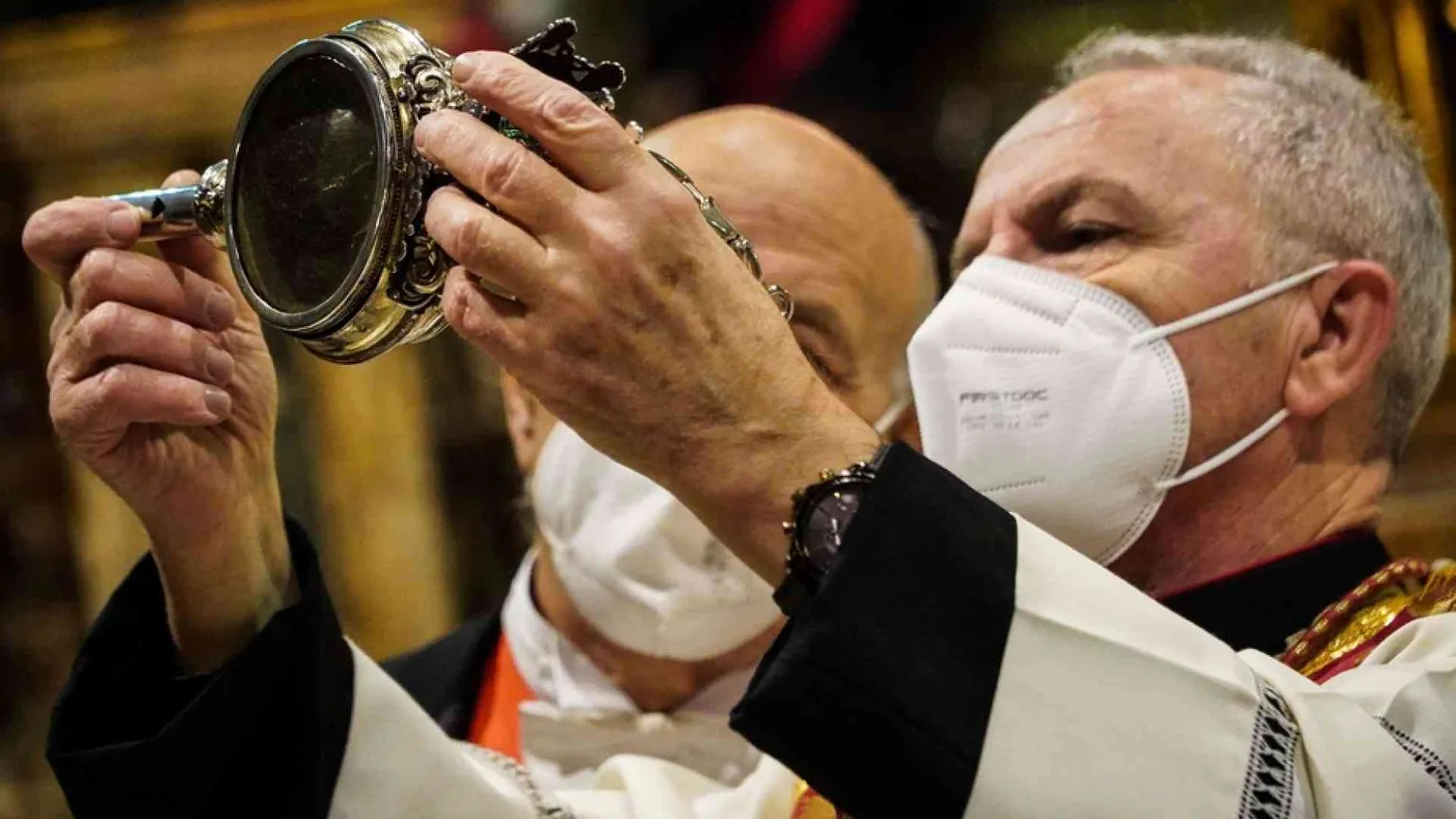Il sangue non si scioglie, niente prodigio di San Gennaro