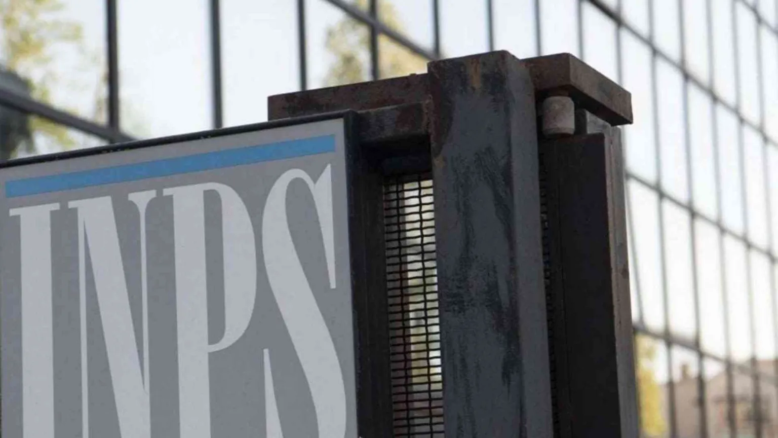 Inps: niente «Quota 100» al clero. Come negare che è un «beneficio»?