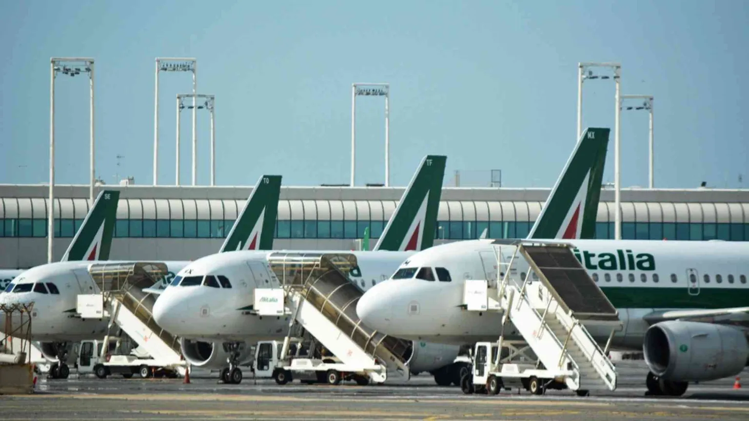 Così decolla la nuova Alitalia: 52 aerei e 5.200 dipendenti