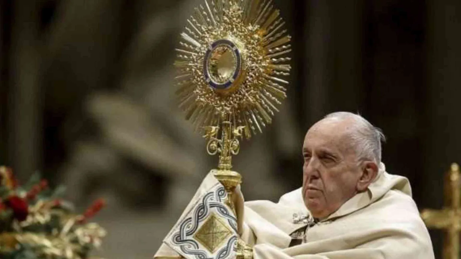 31 dicembre e 1 gennaio: il Papa non presiede i riti per una sciatalgia