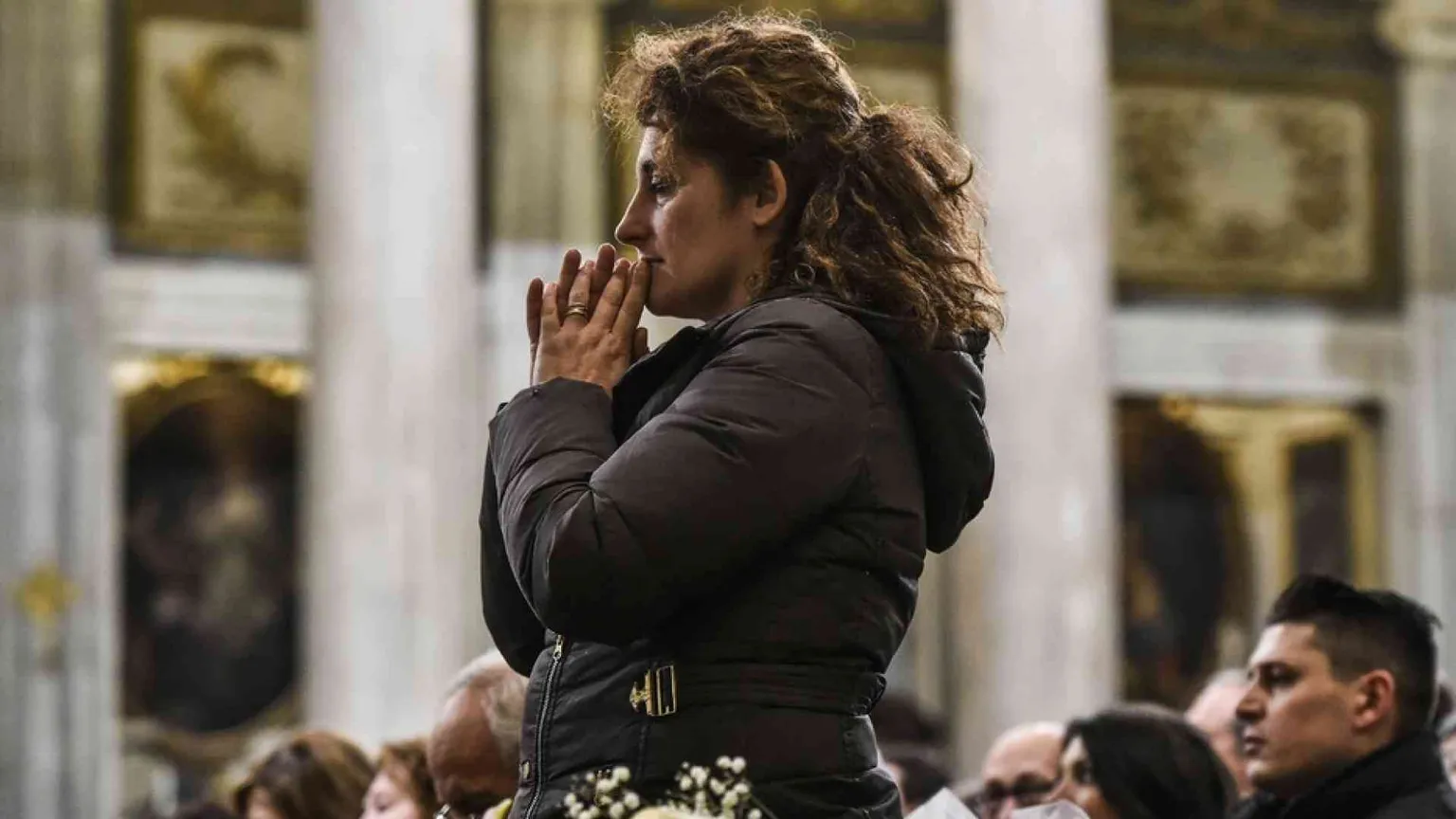 «Le donne accedano ai ministeri del lettorato e dell'accolitato»