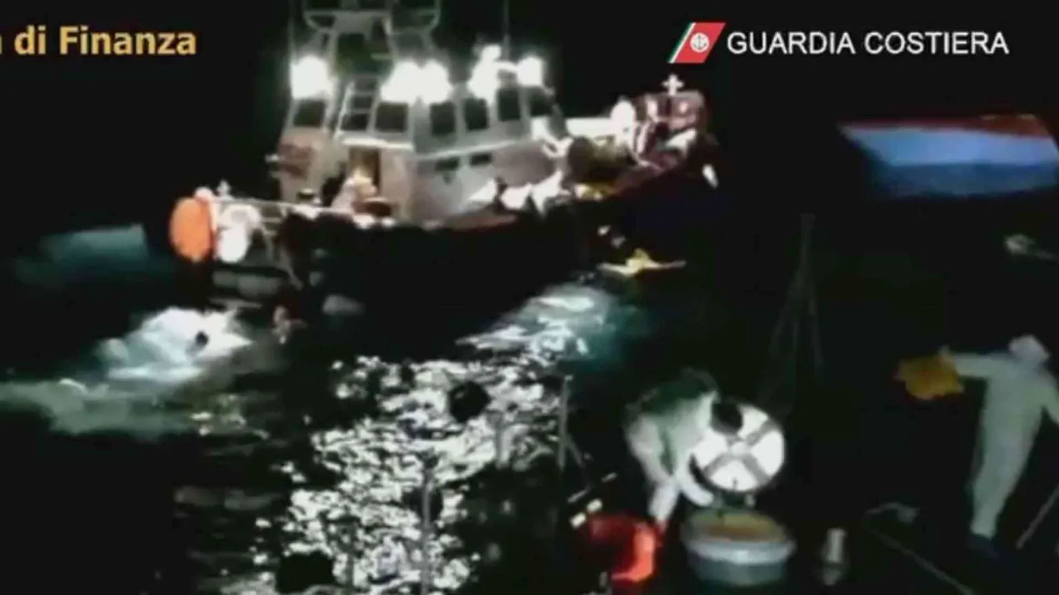 Scomparse 90 persone. Cresce il caos in mare e anche nella Libia contesa