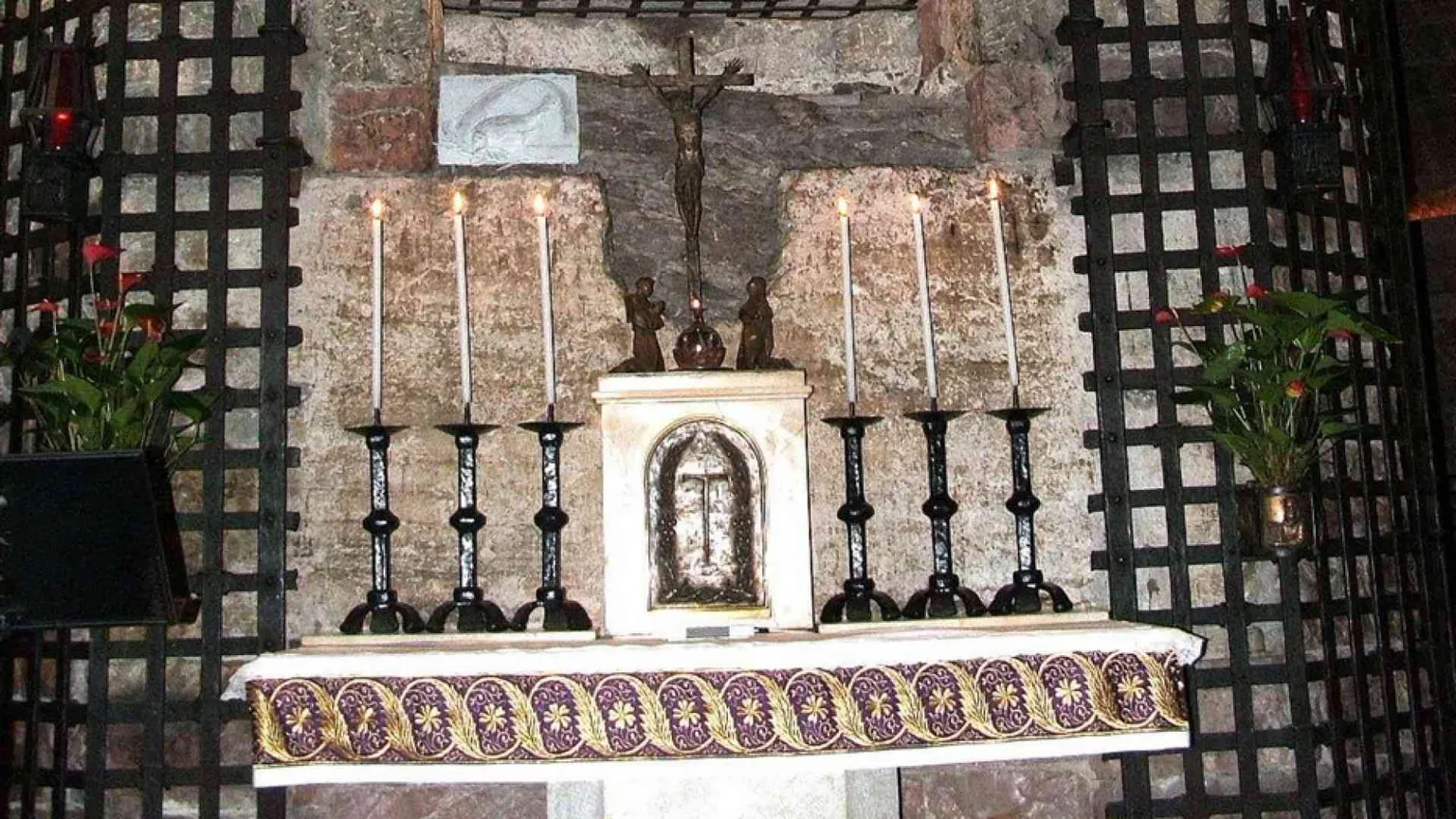 Dopo 20 anni l'olio della Sardegna per la lampada di San Francesco