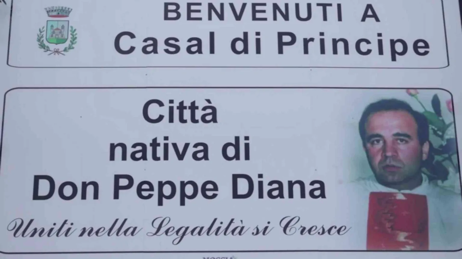 La memoria di don Peppe Diana, ucciso dalla camorra, corre sui social