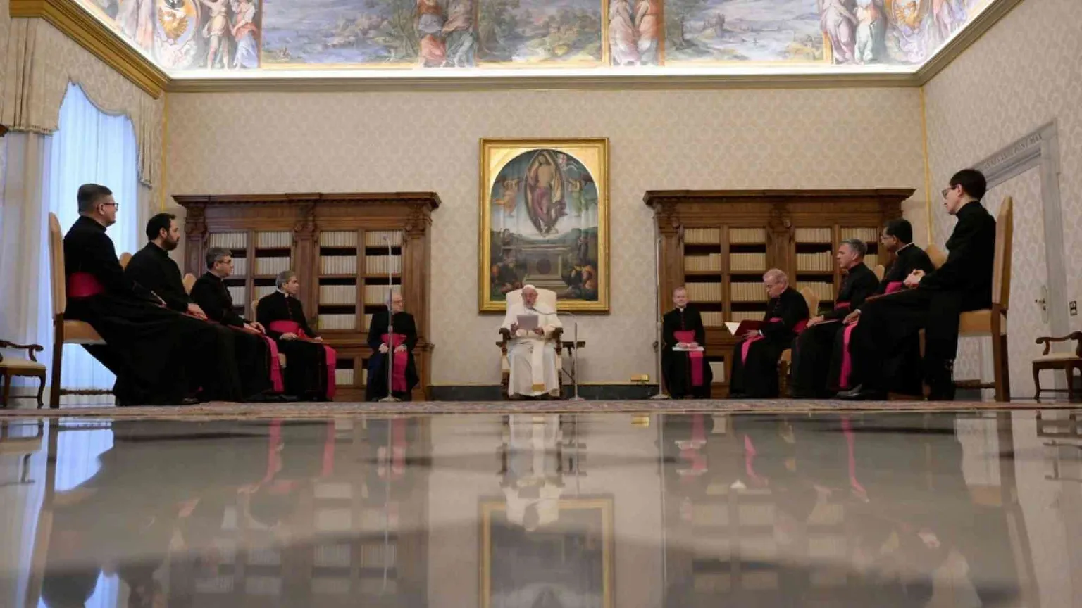 Il Papa: contemplare è un modo di essere, è "respiro" e relazione con Dio