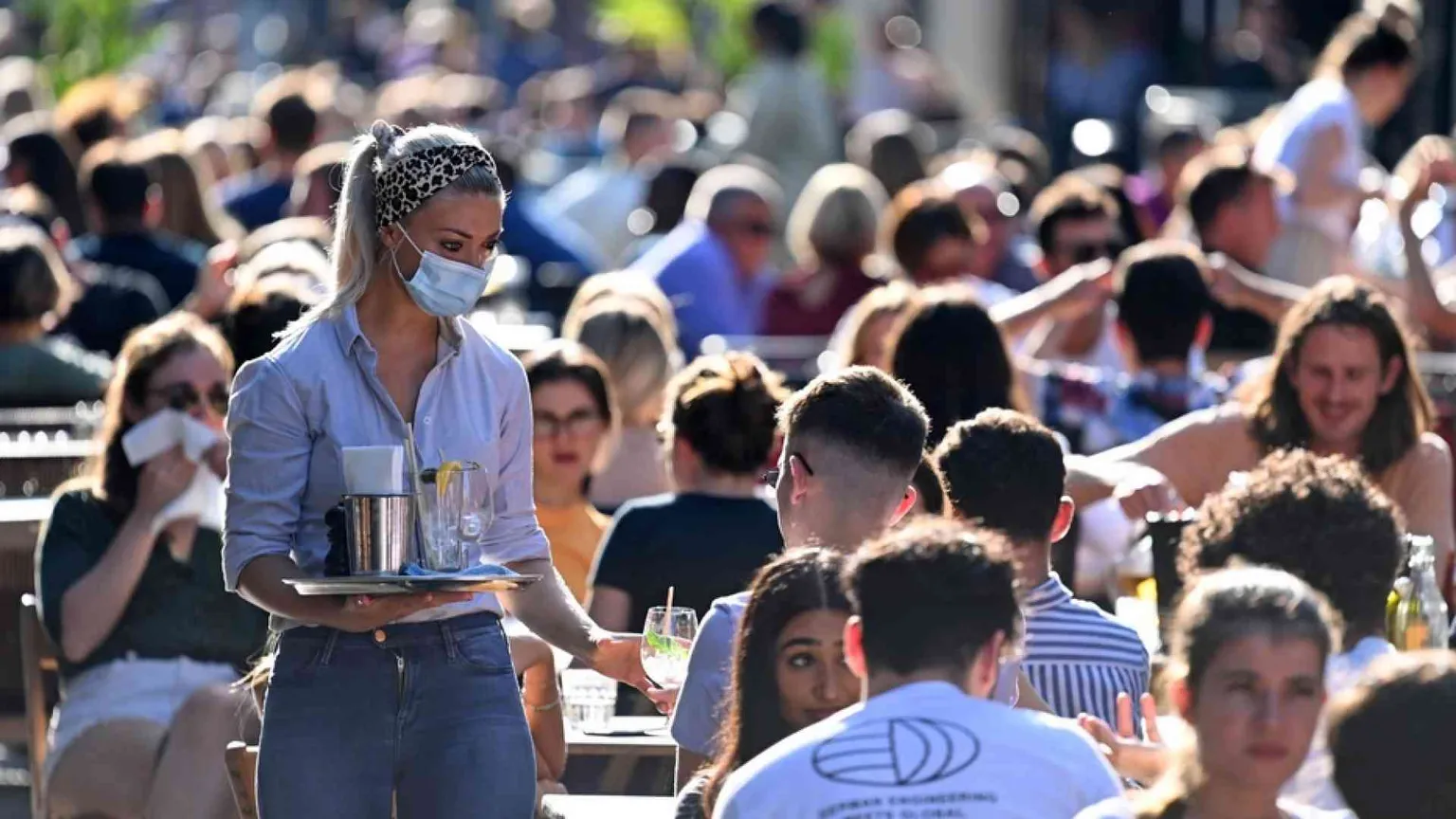 Ormoni bloccanti della pubertà stop della Svezia