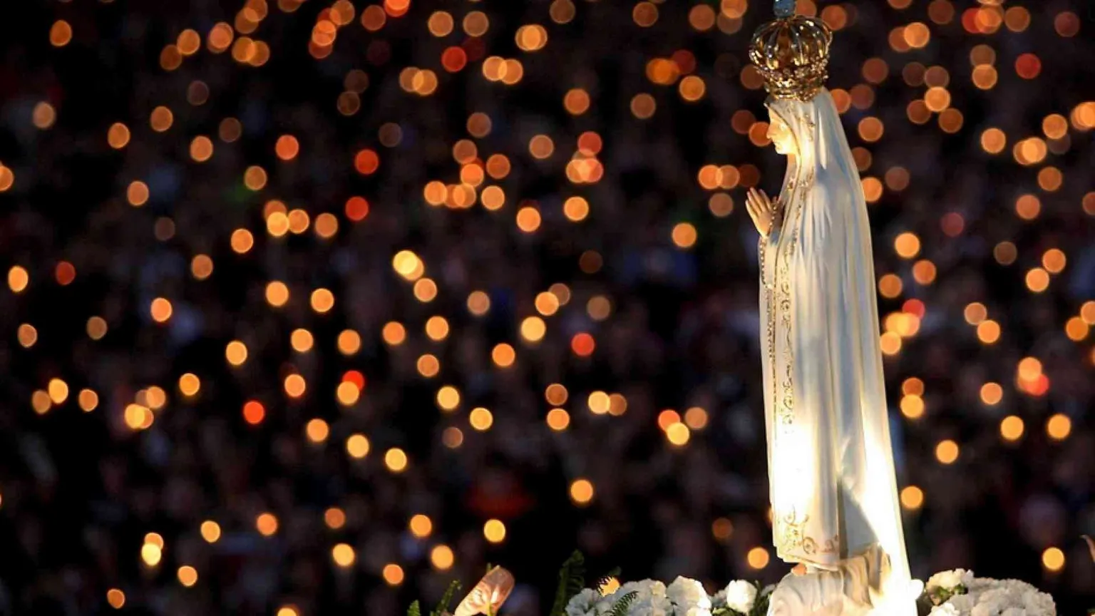 Il Rosario del 13 maggio, il mondo prega a Fatima