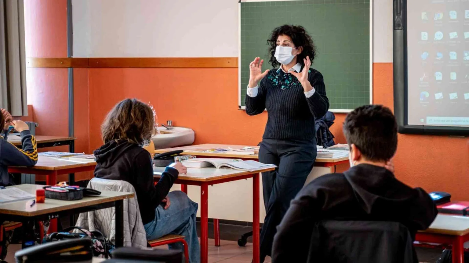 Sì ai 50 milioni per le paritarie. Ok al patto per la scuola al centro