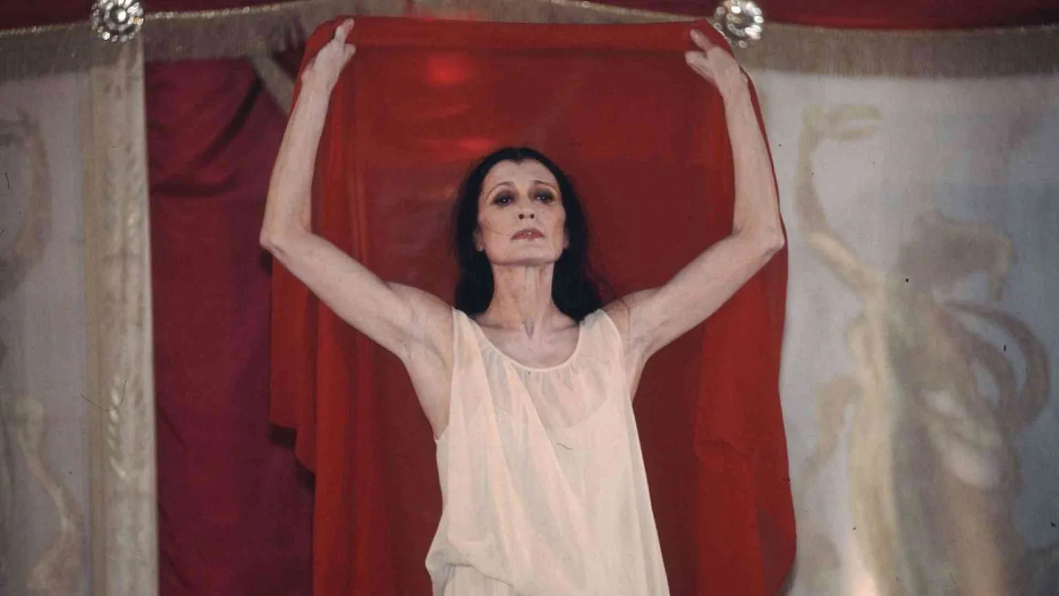 Addio Carla Fracci, una vita sulle punte