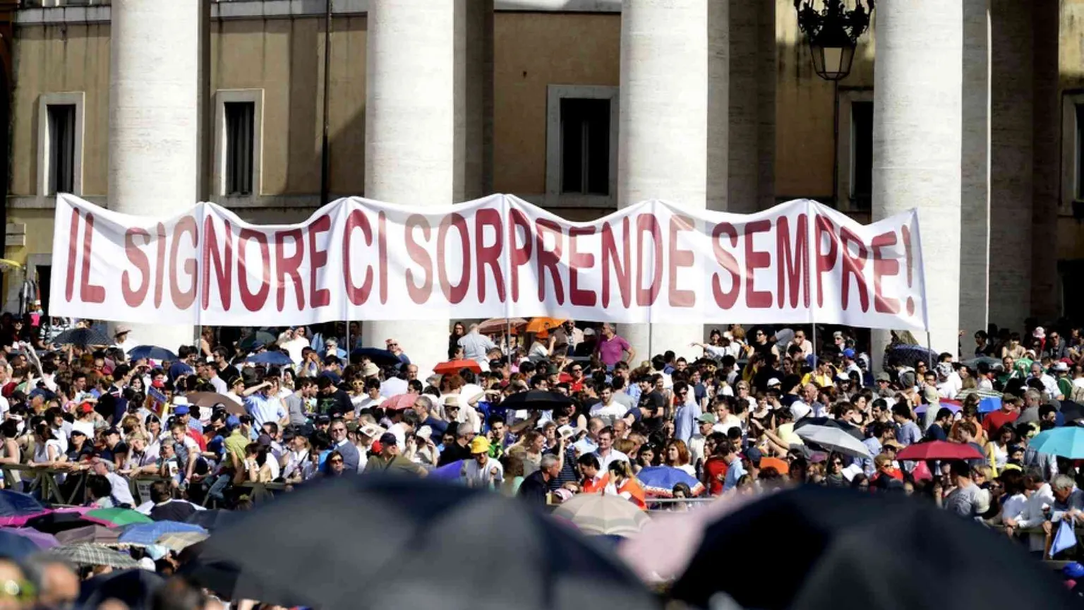 Associazioni internazionali di fedeli: decreto per il ricambio ai vertici