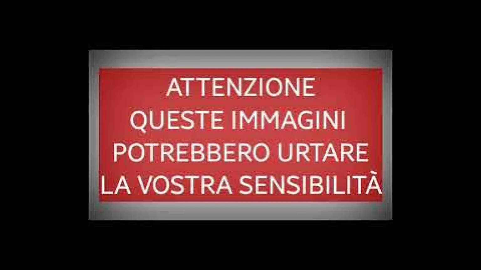 Le ragazze sommerse e i pescatori: le immagini choc di un naufragio fantasma