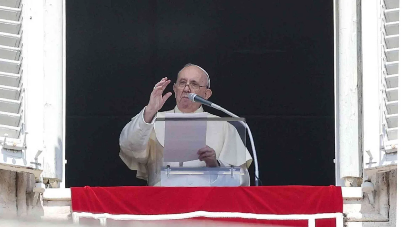 Il Papa prega per l'Afghanistan: trovare soluzioni al tavolo del dialogo