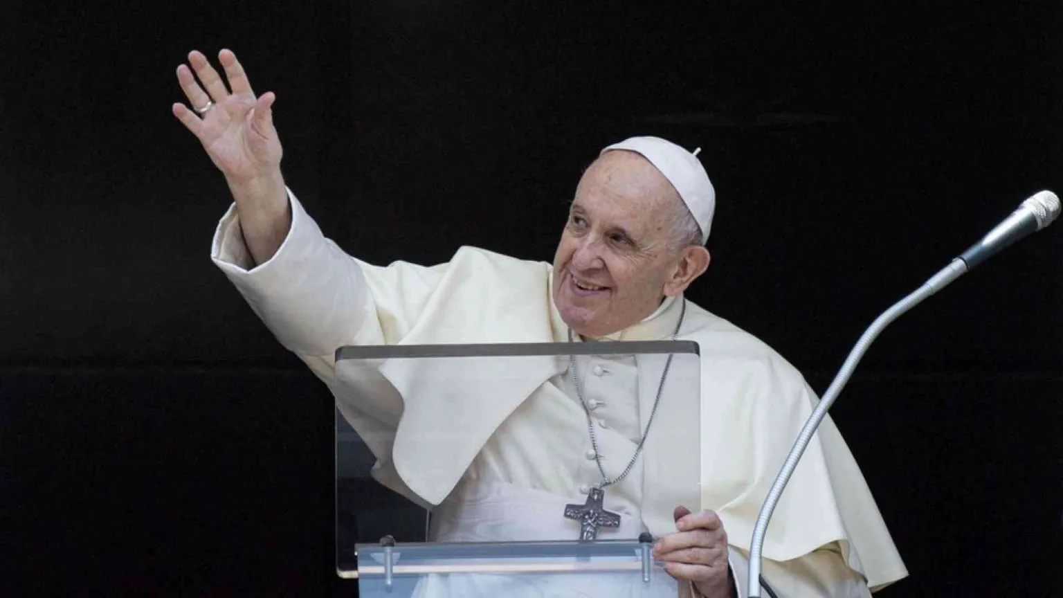 Il Papa: preoccupiamoci se Gesù non ci mette in crisi