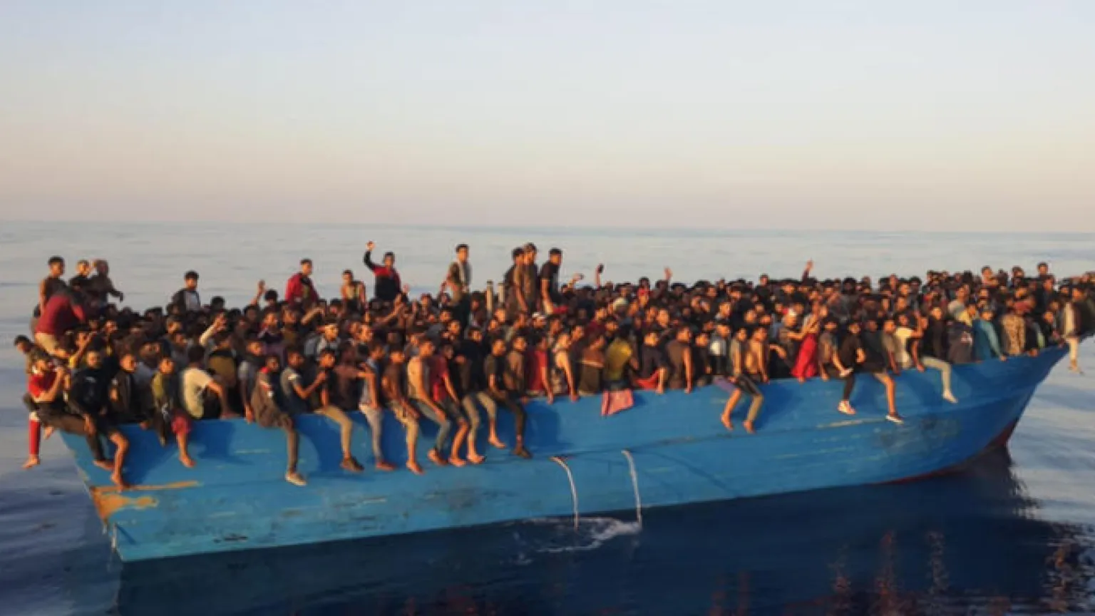 Arrestati 5 egiziani. Violenze in Libia e durante la navigazione