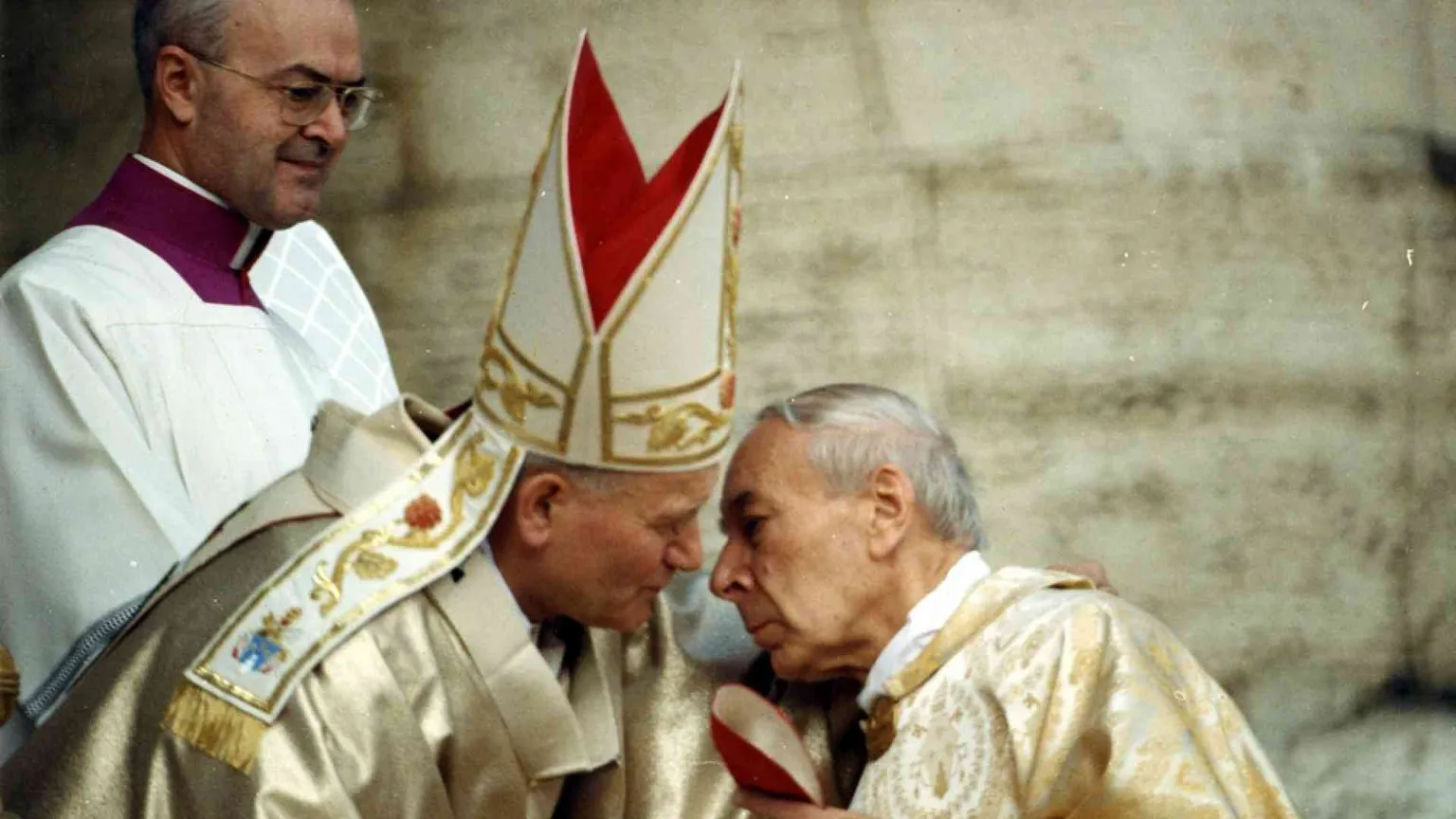 È beato Il cardinale Wyszynski, padre della Polonia e argine dei totalitarism