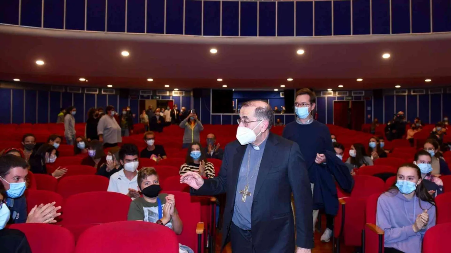 Delpini ai ragazzi: vita da follower? Meglio «Fellowers». In viaggio con Gesù