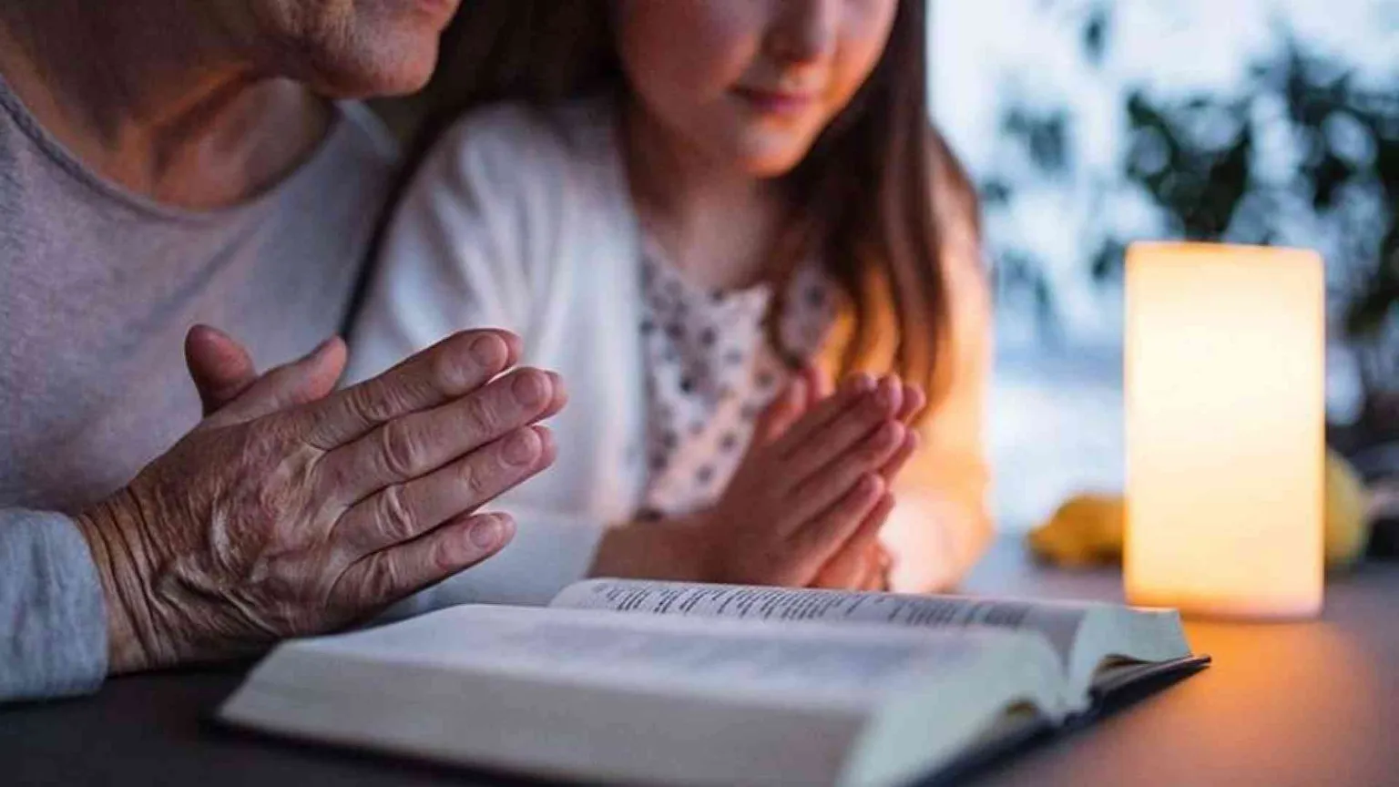 Sei nonni su 10 affiancano i figli nella trasmissione della fede ai nipoti