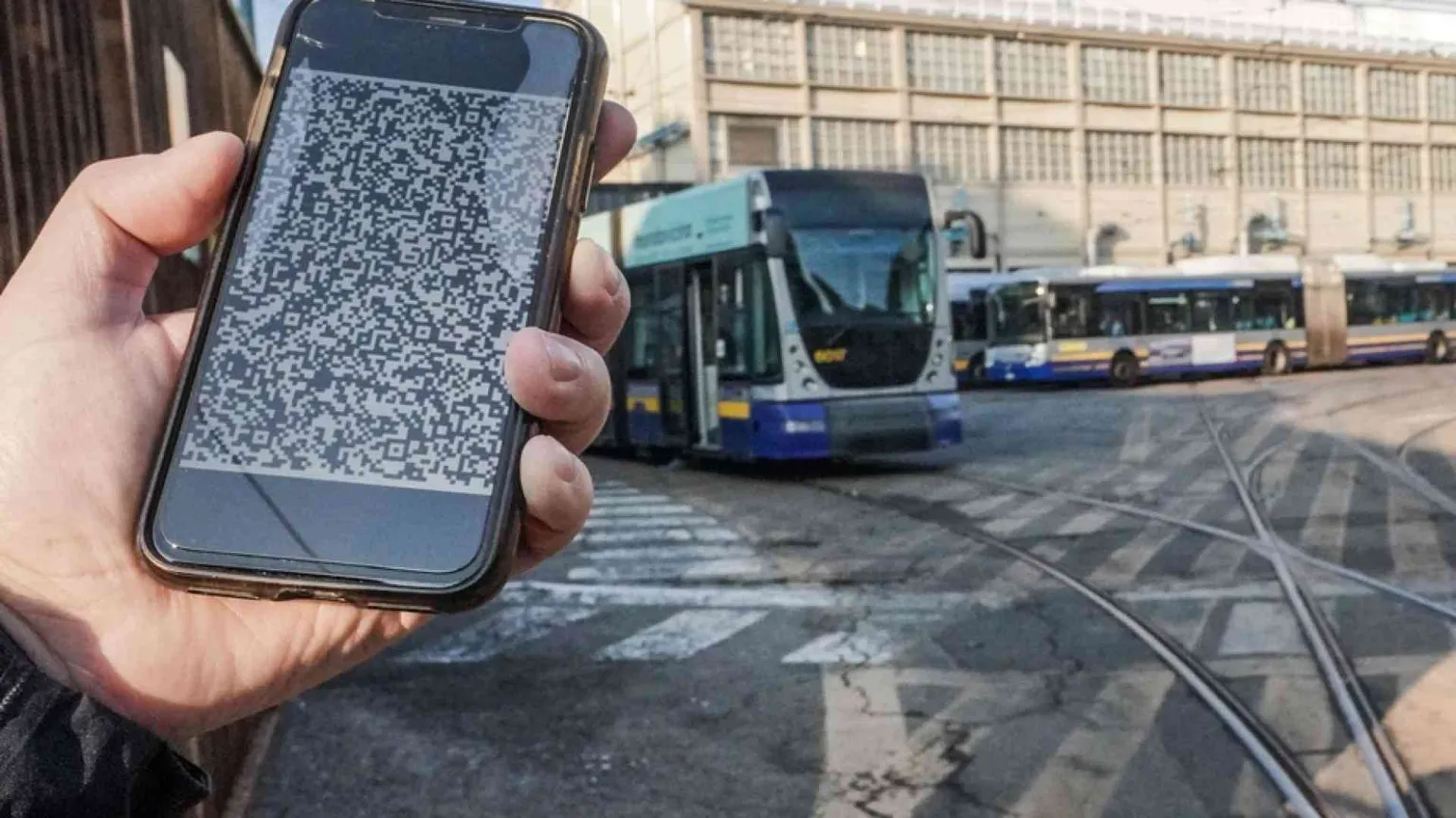 I «no-pass», libertà senza cittadinanza