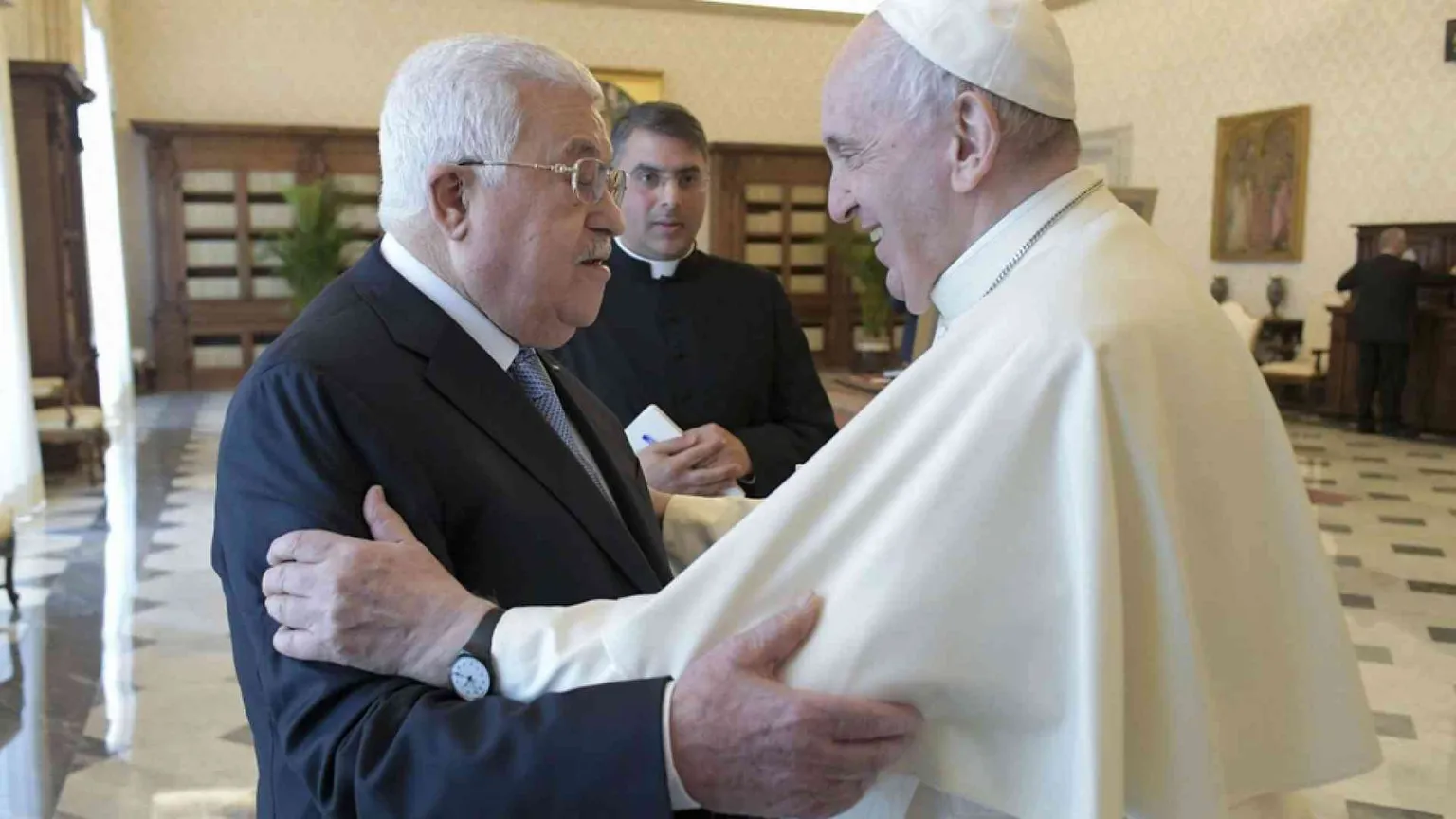 Abu Mazen dal Papa, sempre valida soluzione due Stati