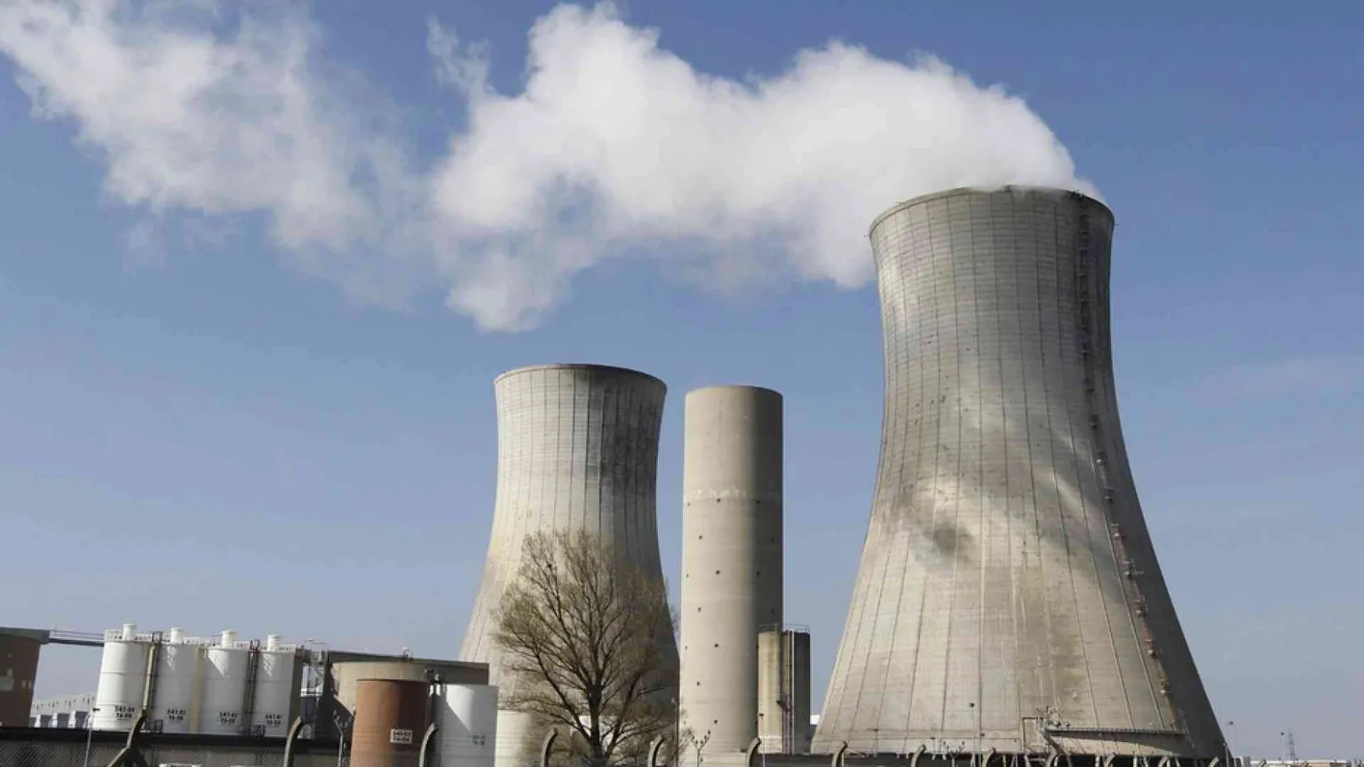 Nuove centrali nucleari, sì o no? Perché nel mondo se ne parla