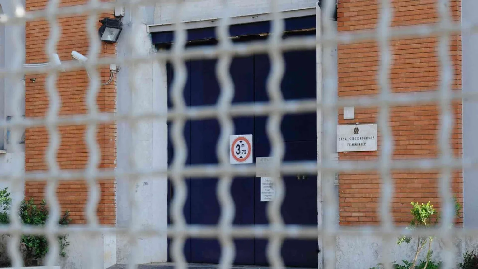 Morto il cappellano don Guernieri, così convinse dei detenuti a confessarsi