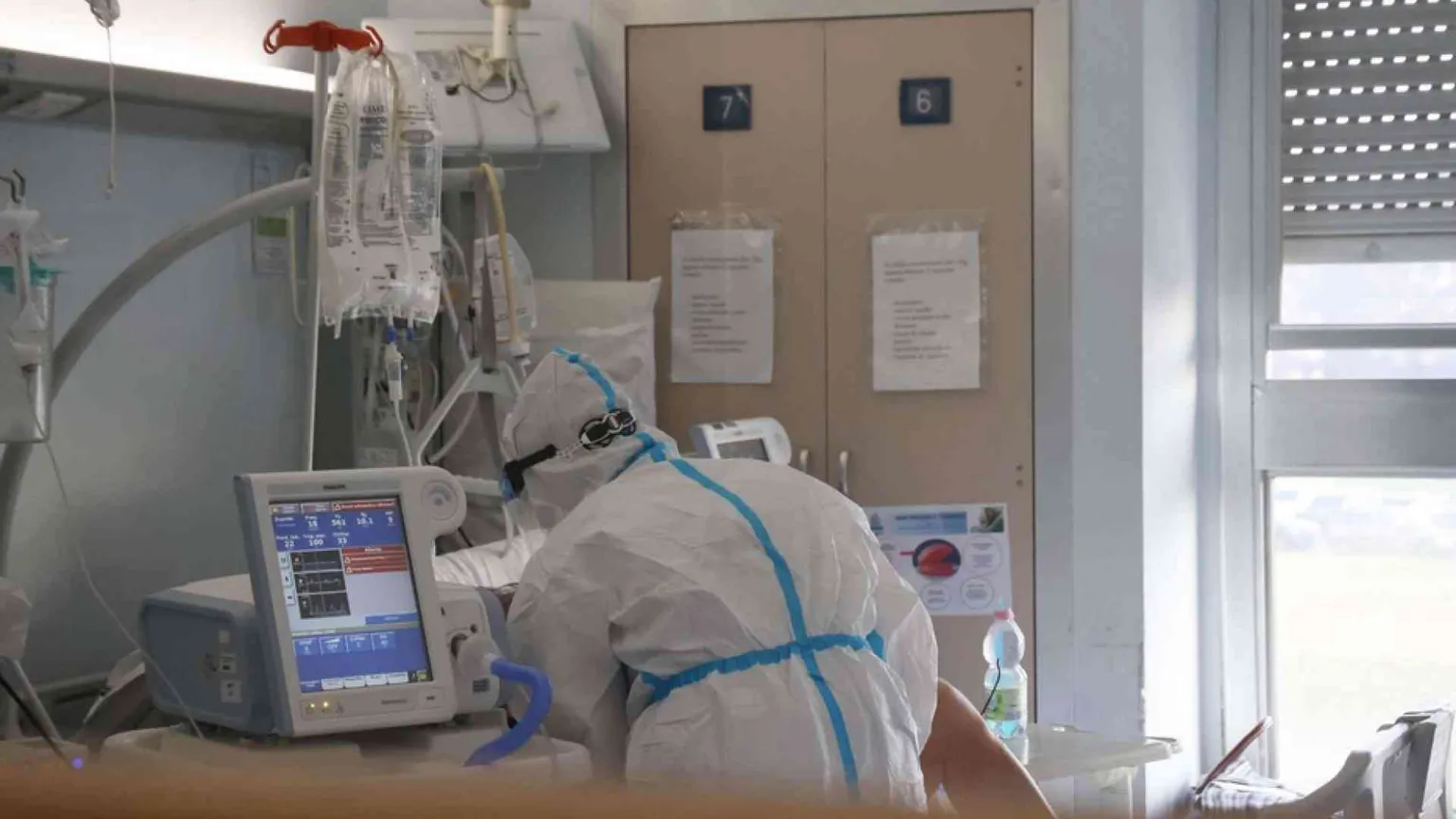 98.020 contagi e 148 vittime. In ospedale +529 (40 in intensiva)