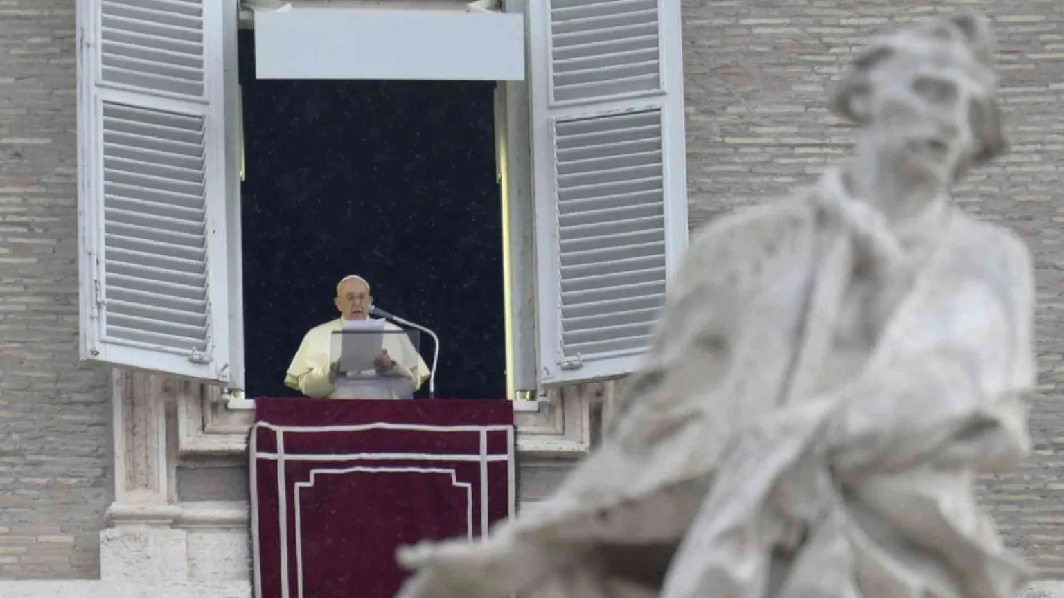 Il Papa: pregare nelle difficoltà “ci fa sentire figli amati da Dio"