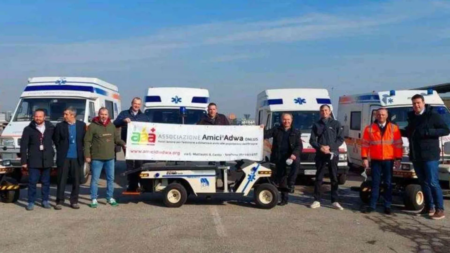 Ambulanze e prefabbricato contro la cultura dello spreco