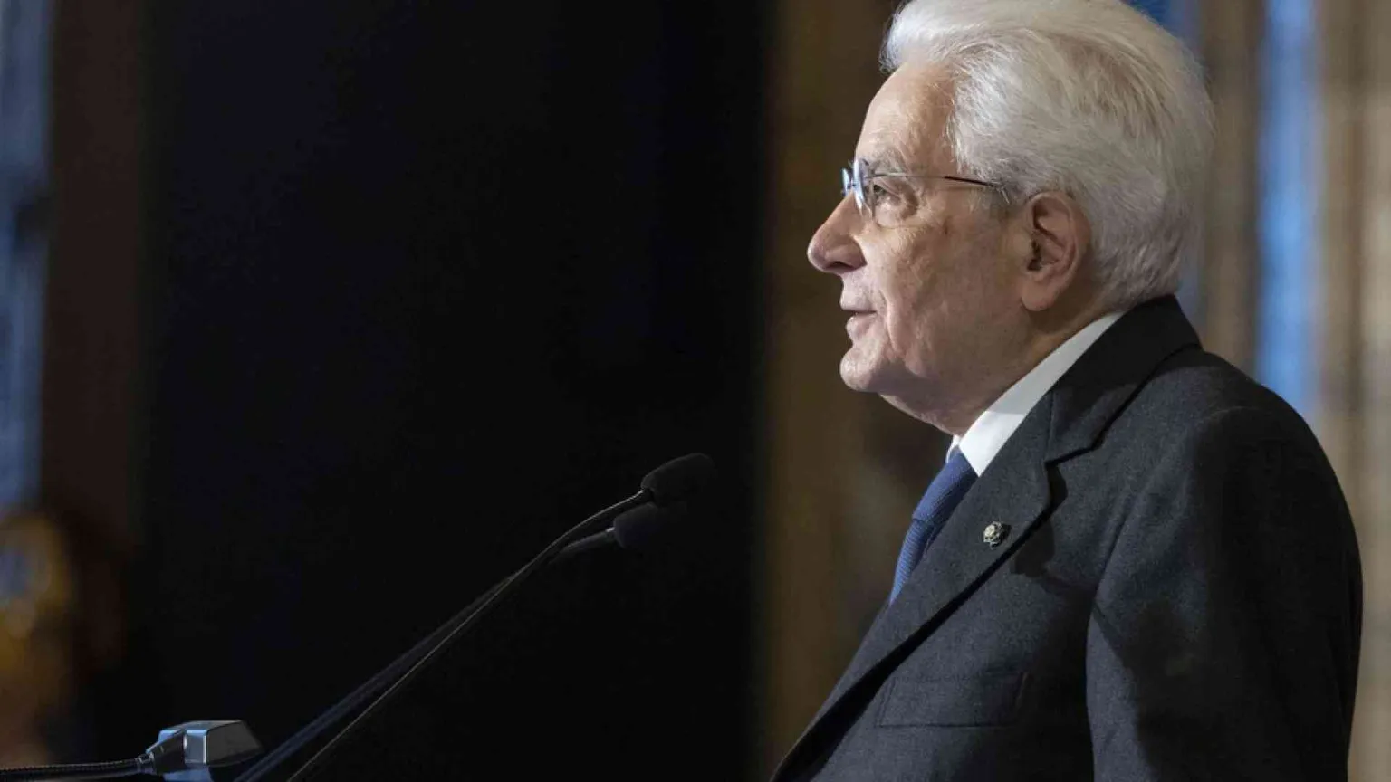 Dovere di voto: Cinque stelle tirati per le orecchie dalla Storia