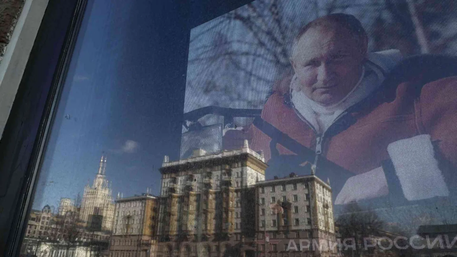 Da No-vax a pro-Putin, sul web anche voci di cattolici diventati "anti-tutto"