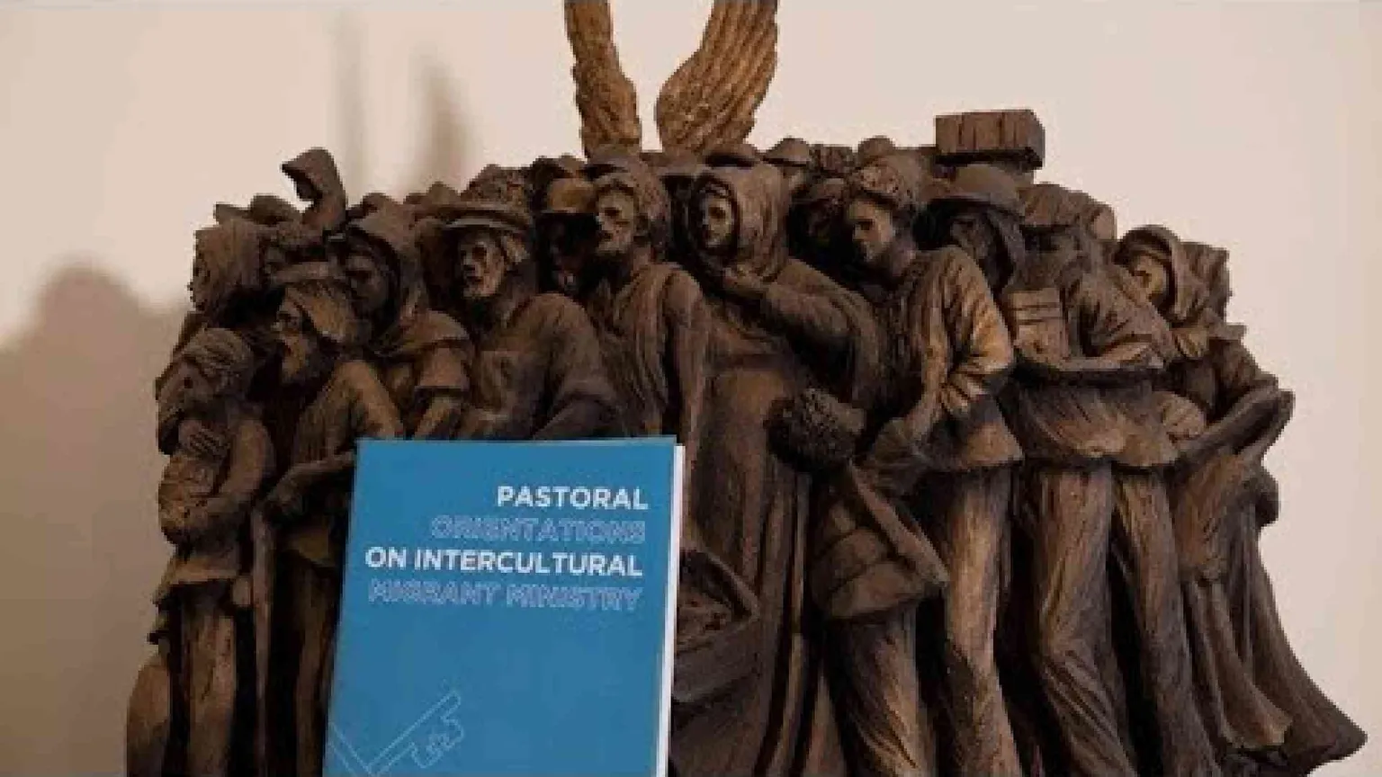 Migranti e rifugiati, nuovi orientamenti per una pastorale interculturale